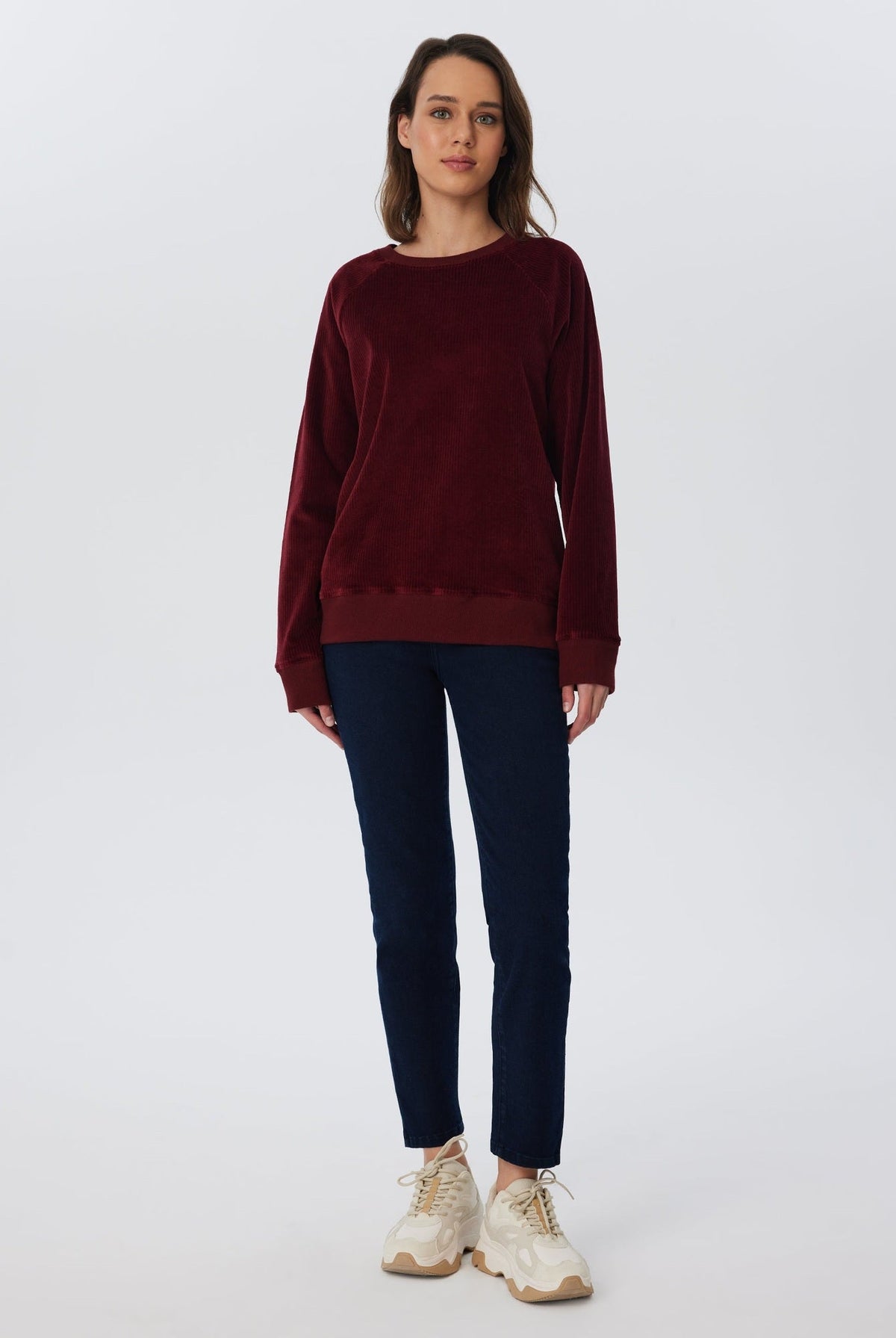 Damen Bio-Baumwoll Nicki-Cord Sweatshirt - Evermind.eco