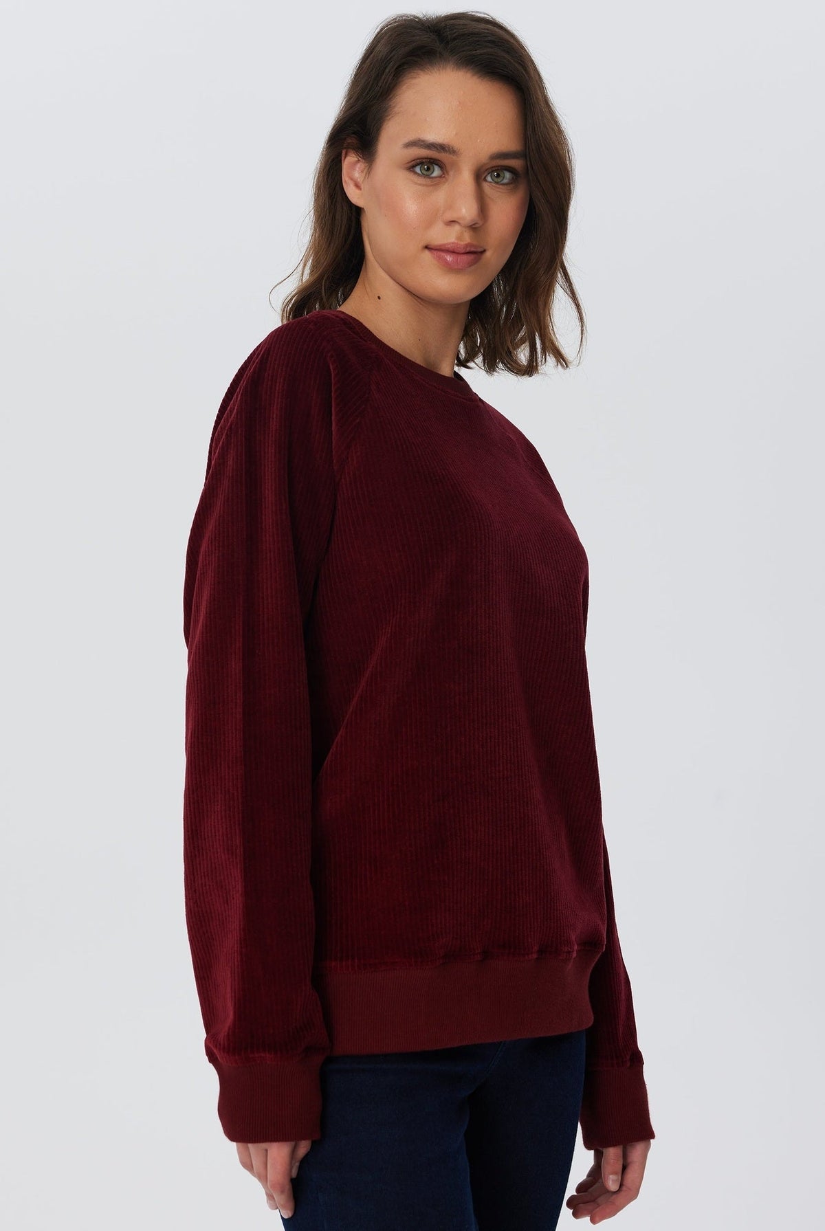 Damen Bio-Baumwoll Nicki-Cord Sweatshirt - Evermind.eco