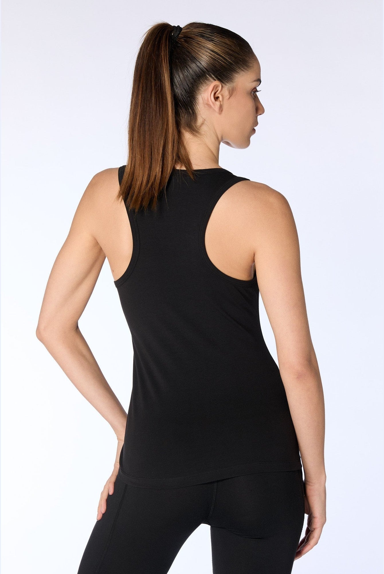 Damen Bio-Baumwoll-Racerback-Top - Evermind.eco