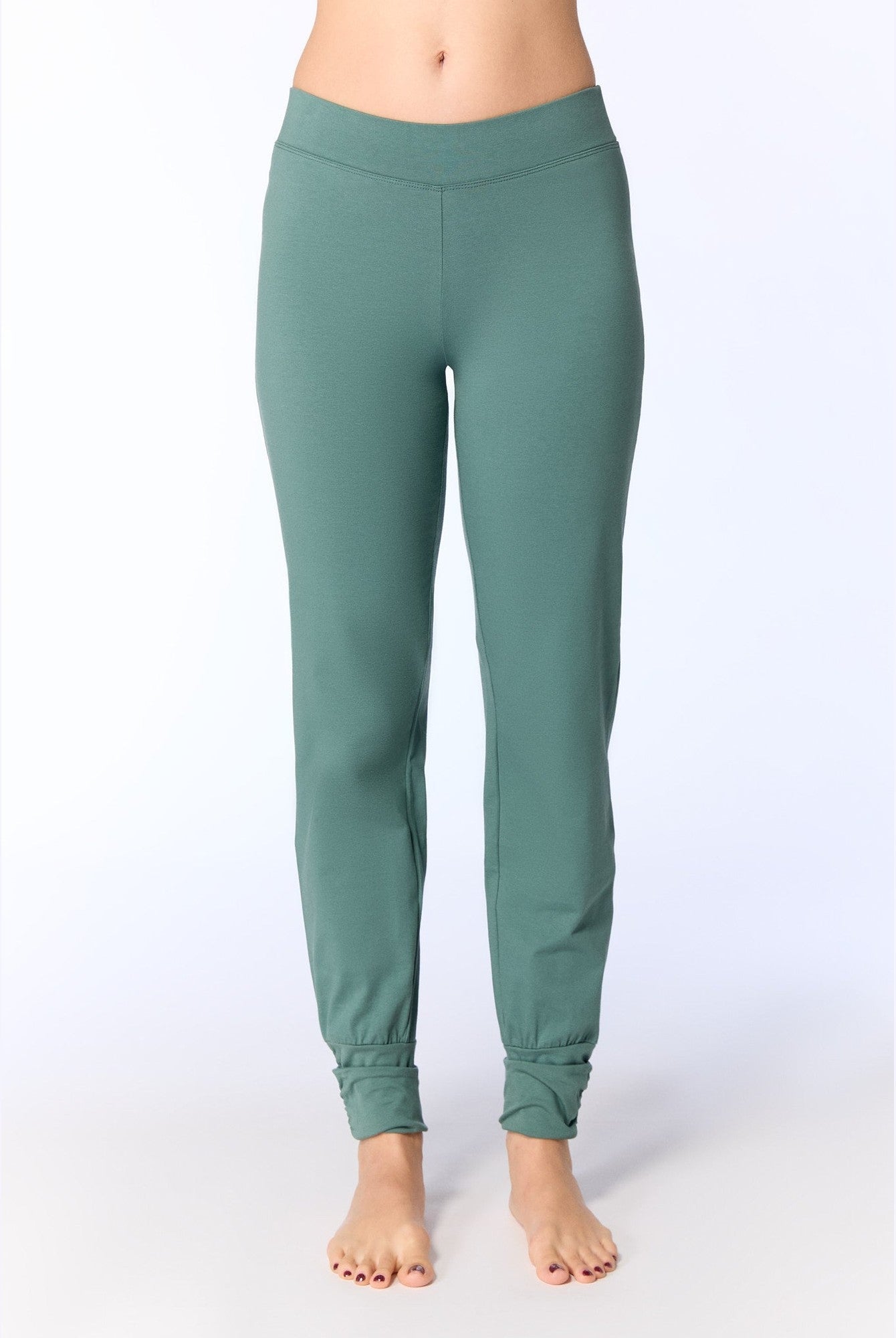 Damen Bio-Baumwoll Yogahose - Evermind.eco