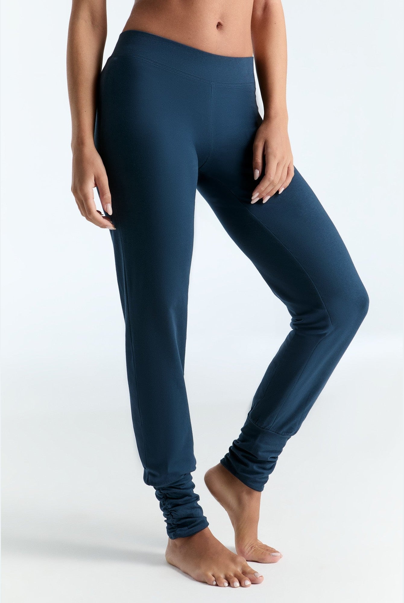 Damen Bio-Baumwoll Yogahose - Evermind.eco