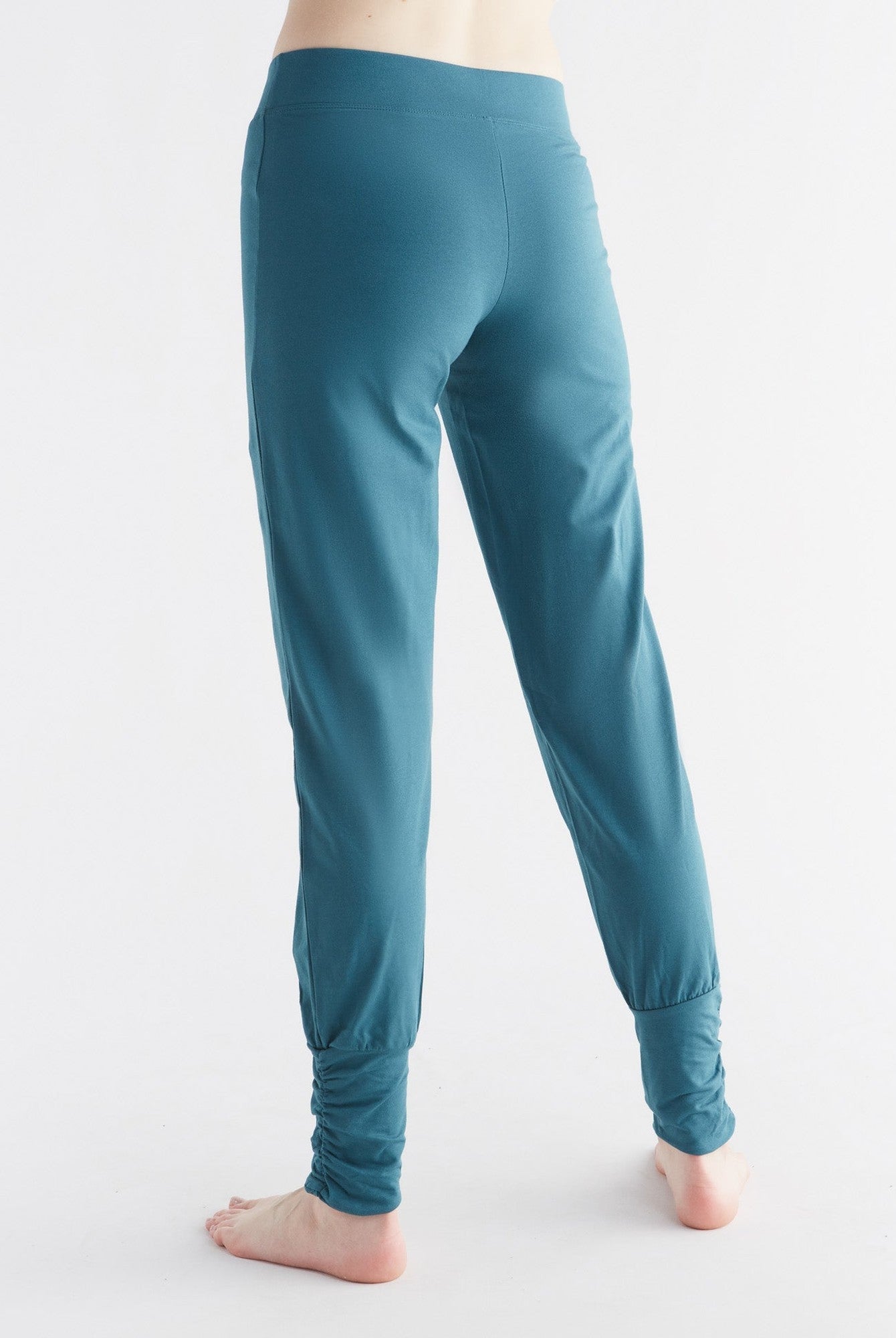 Damen Bio-Baumwoll Yogahose - Evermind.eco