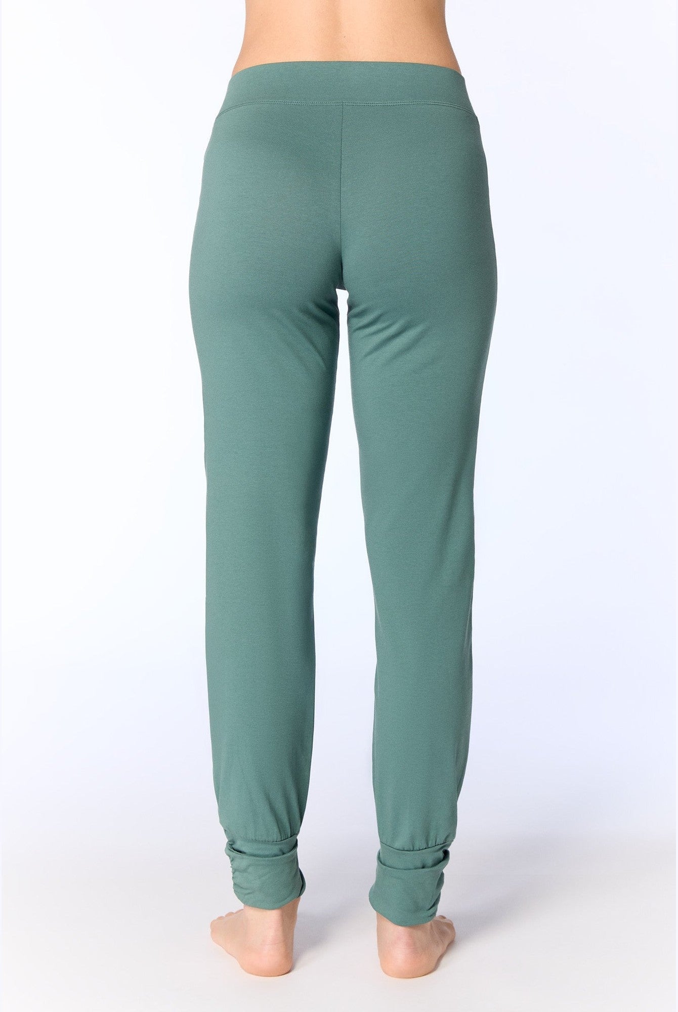 Damen Bio-Baumwoll Yogahose - Evermind.eco