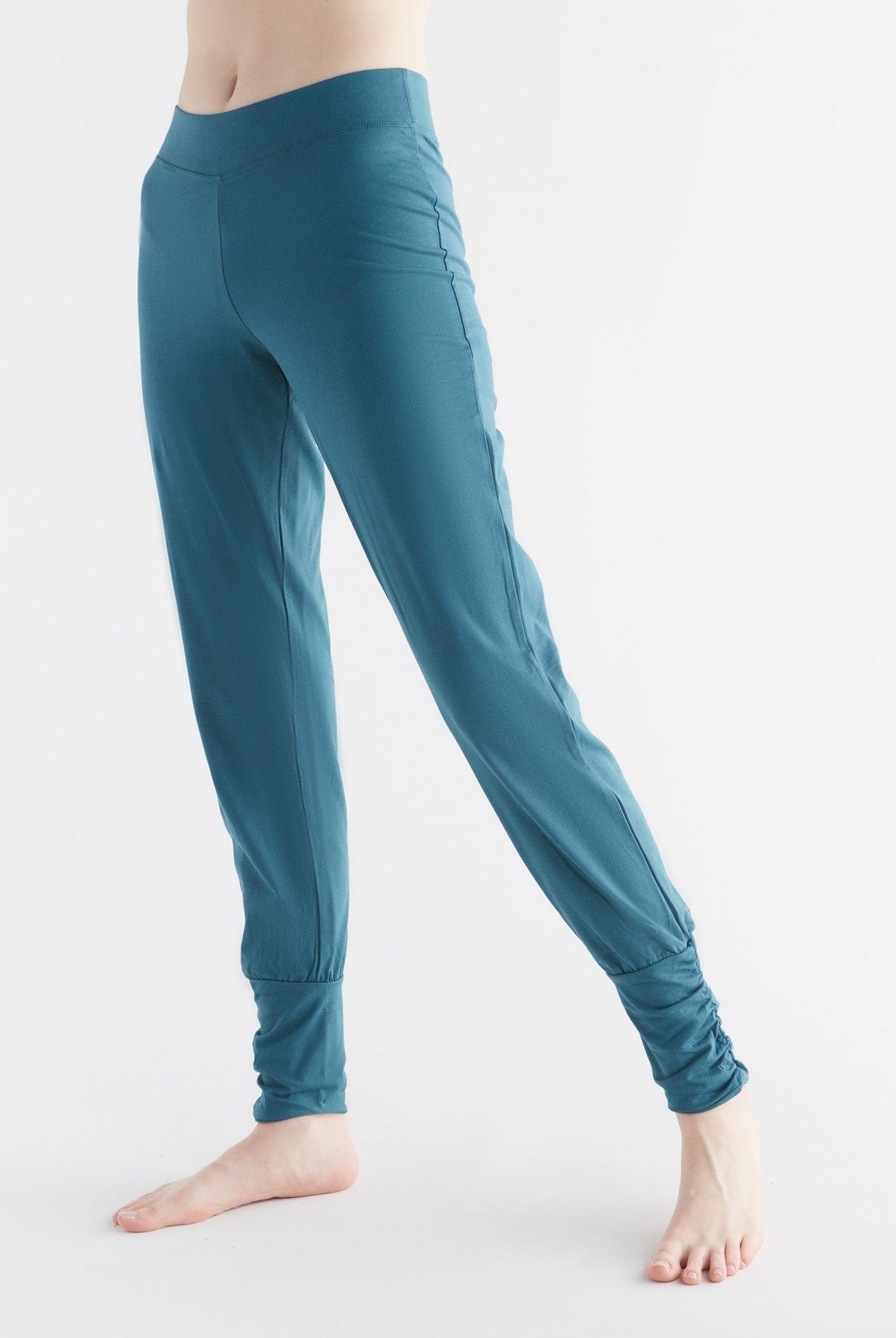 Damen Bio-Baumwoll Yogahose - Evermind.eco