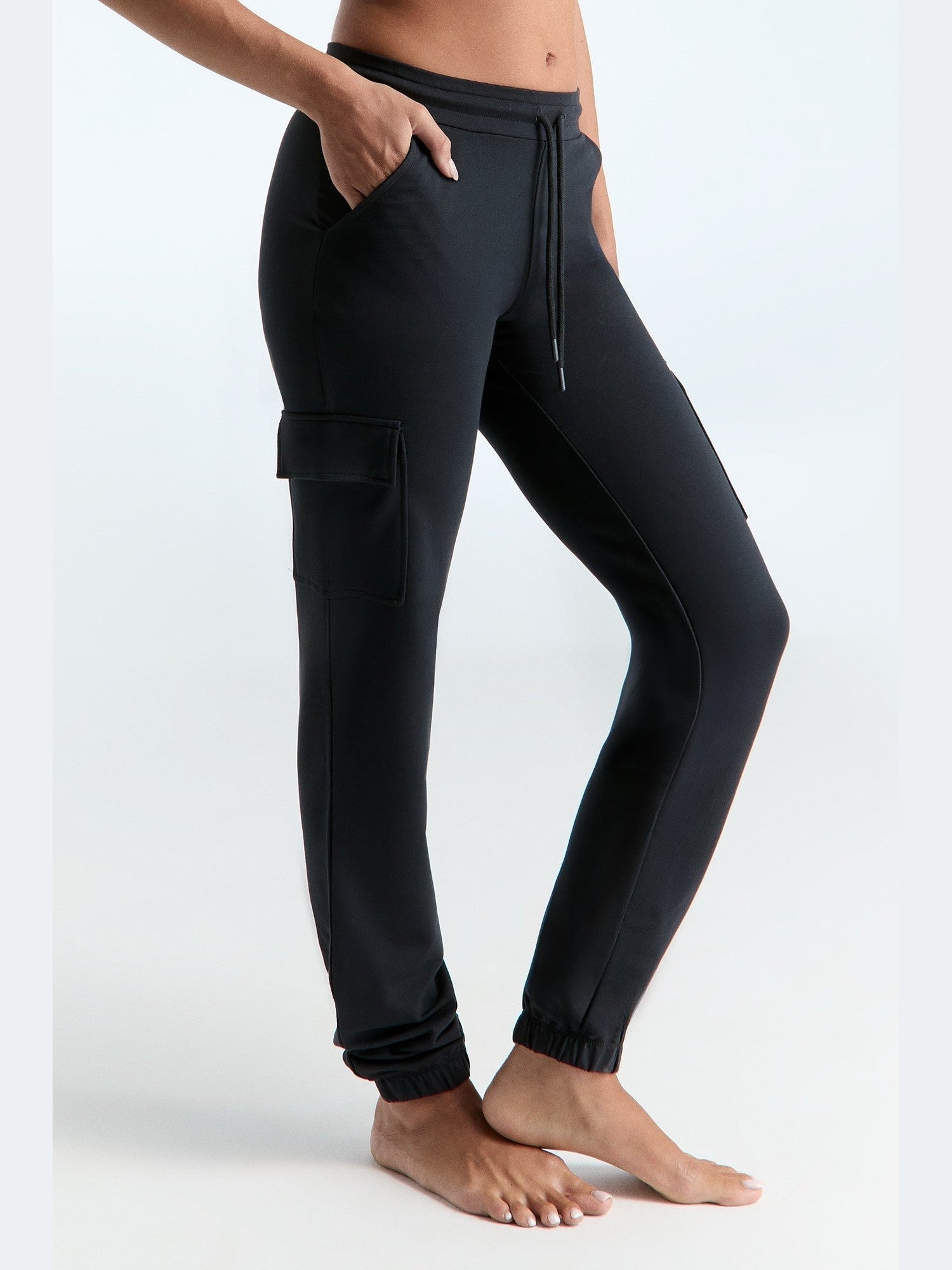 Damen Cargohose aus Bio-Baumwolle - Evermind.eco