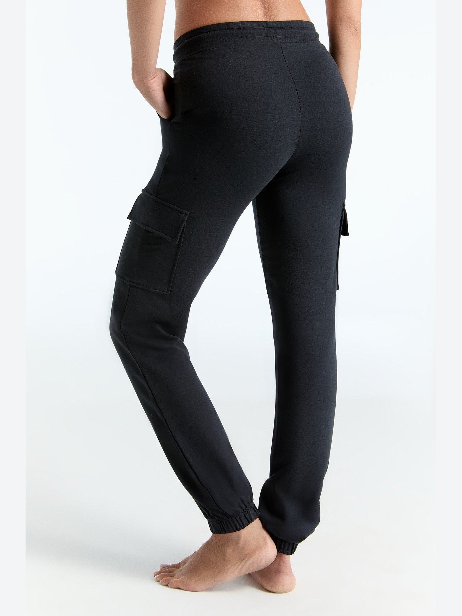 Damen Cargohose aus Bio-Baumwolle - Evermind.eco