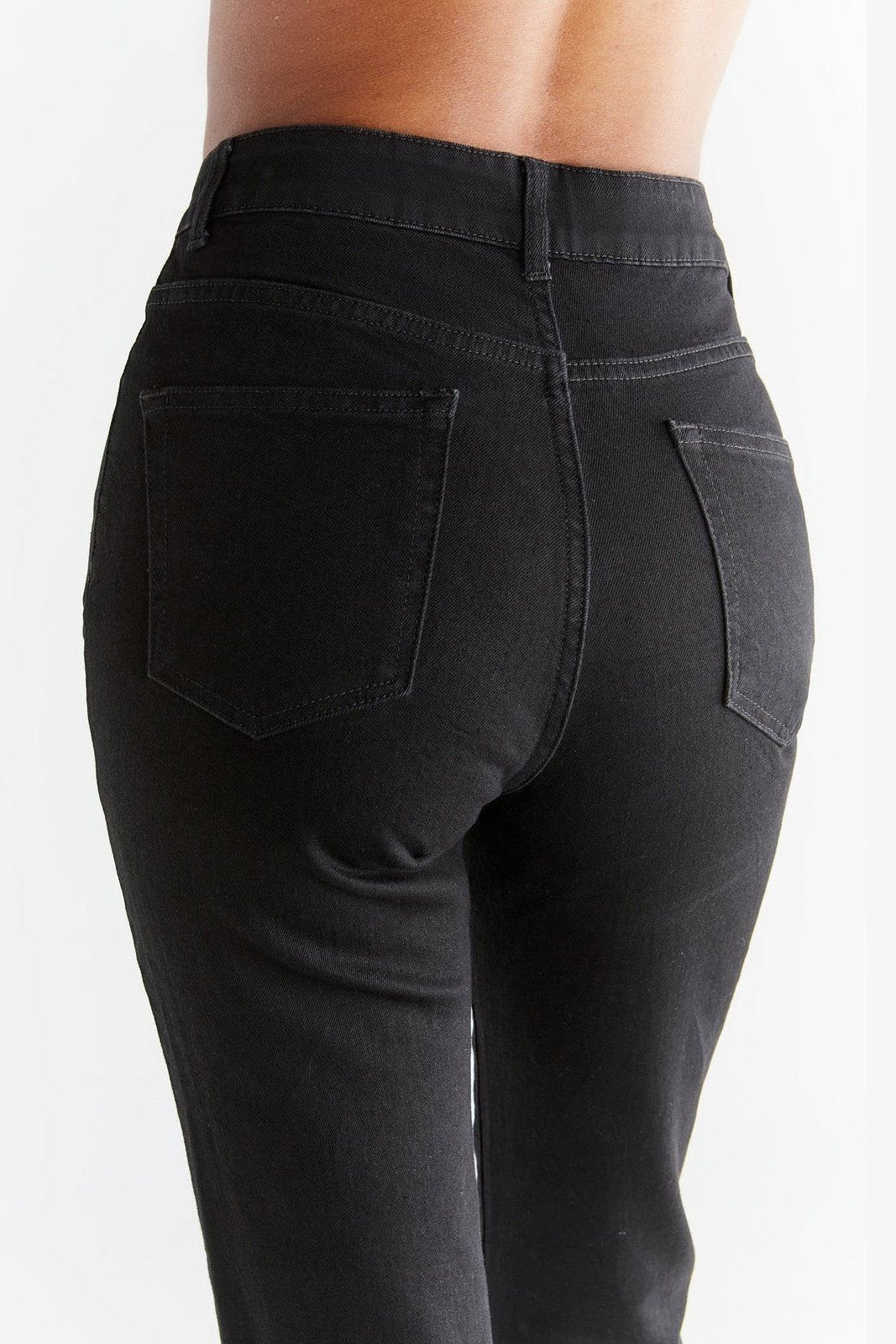 Damen Regular Fit Jeans aus Bio-Baumwolle - Evermind.eco