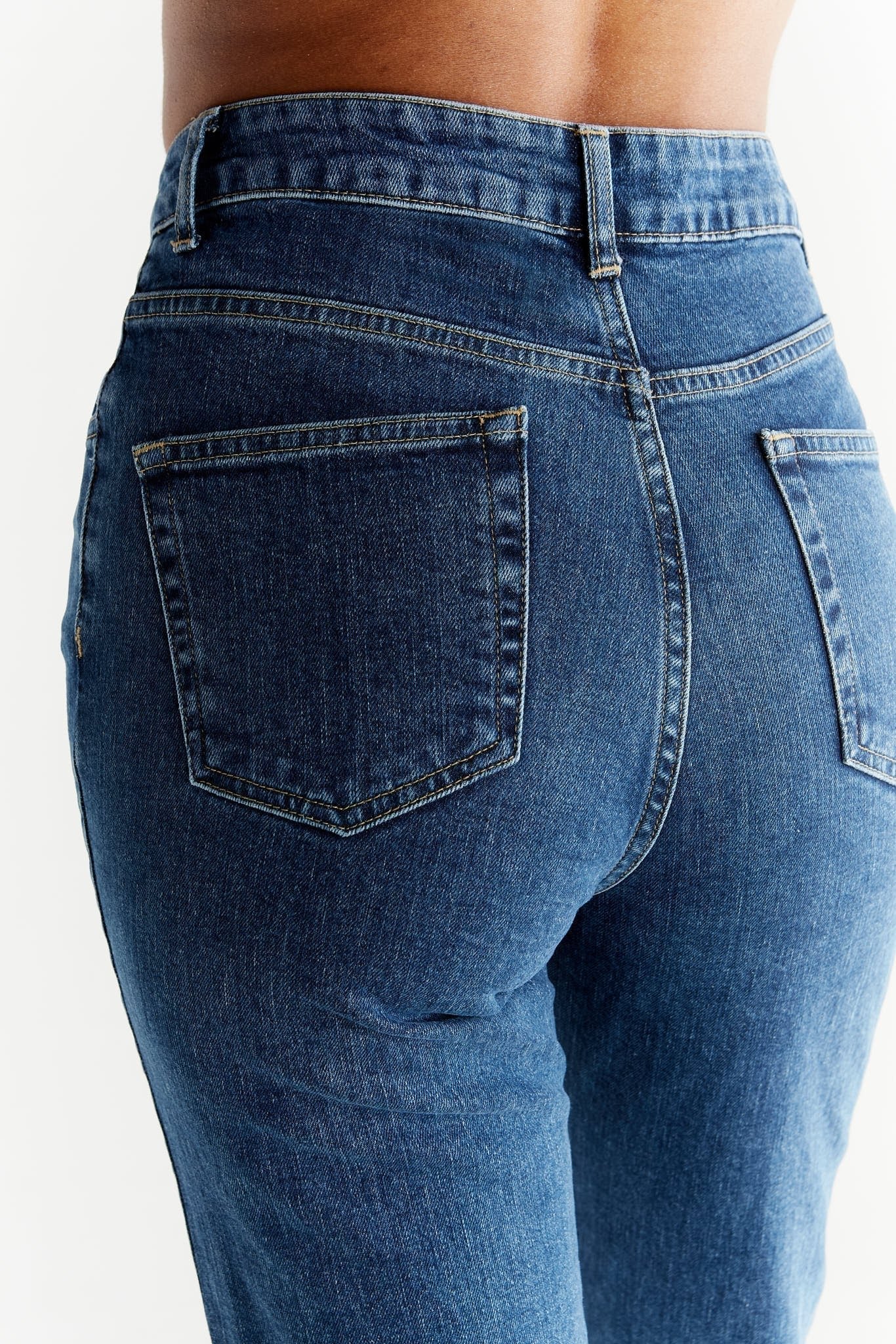 Damen Regular Fit Jeans aus Bio-Baumwolle - Evermind.eco