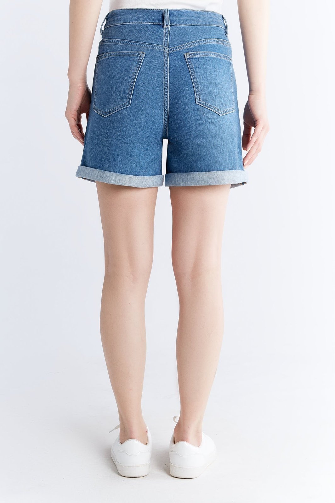 Damen Super Stretch Mom Fit Denimshorts - Evermind.eco
