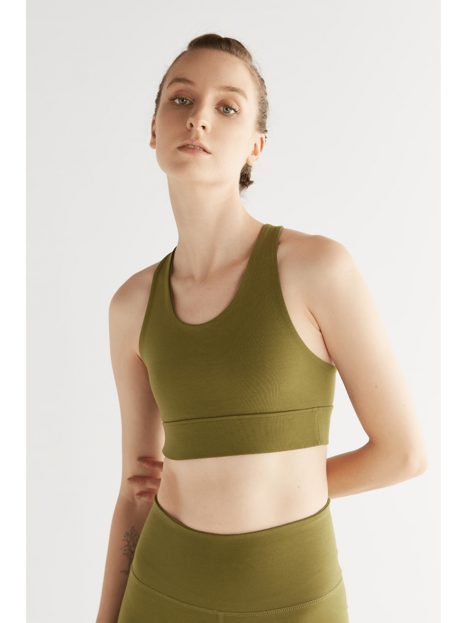 Damen Yoga Top recycelt - Evermind.eco