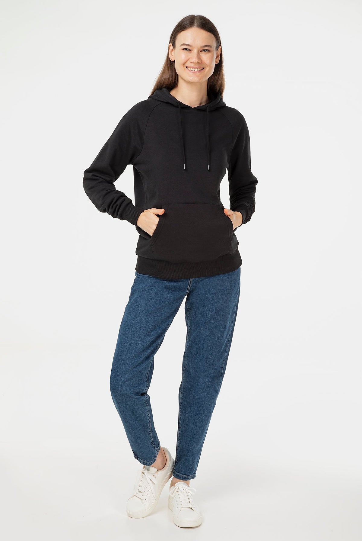 Unisex Raglan Hoodie aus Bio-Baumwolle - Evermind.eco