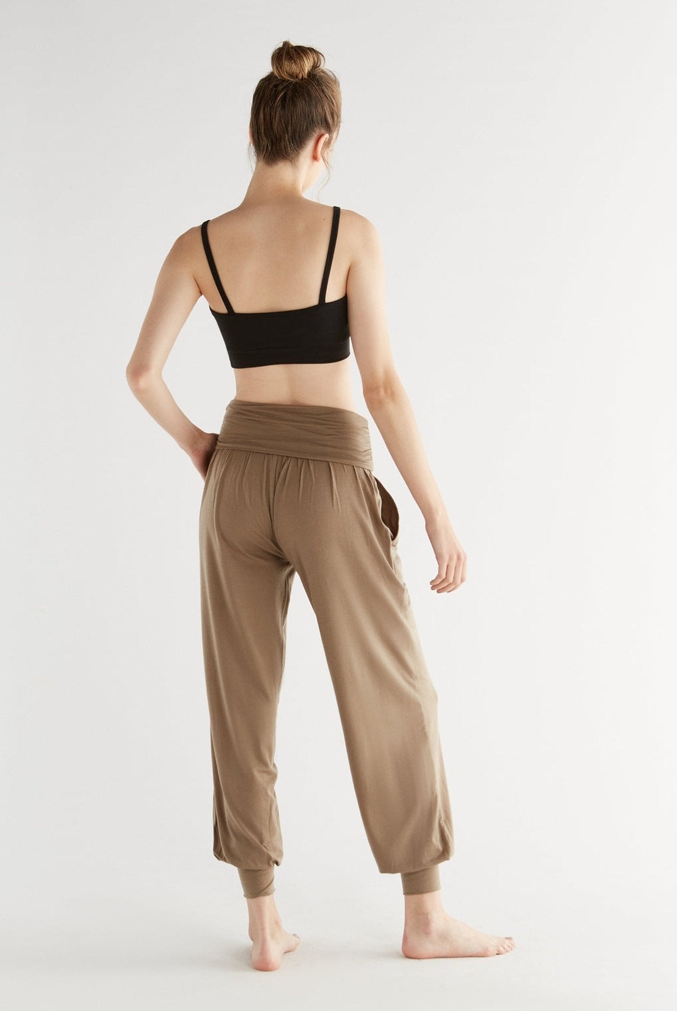 Yoga-Hose aus TENCEL™ Lyocell - Evermind.eco