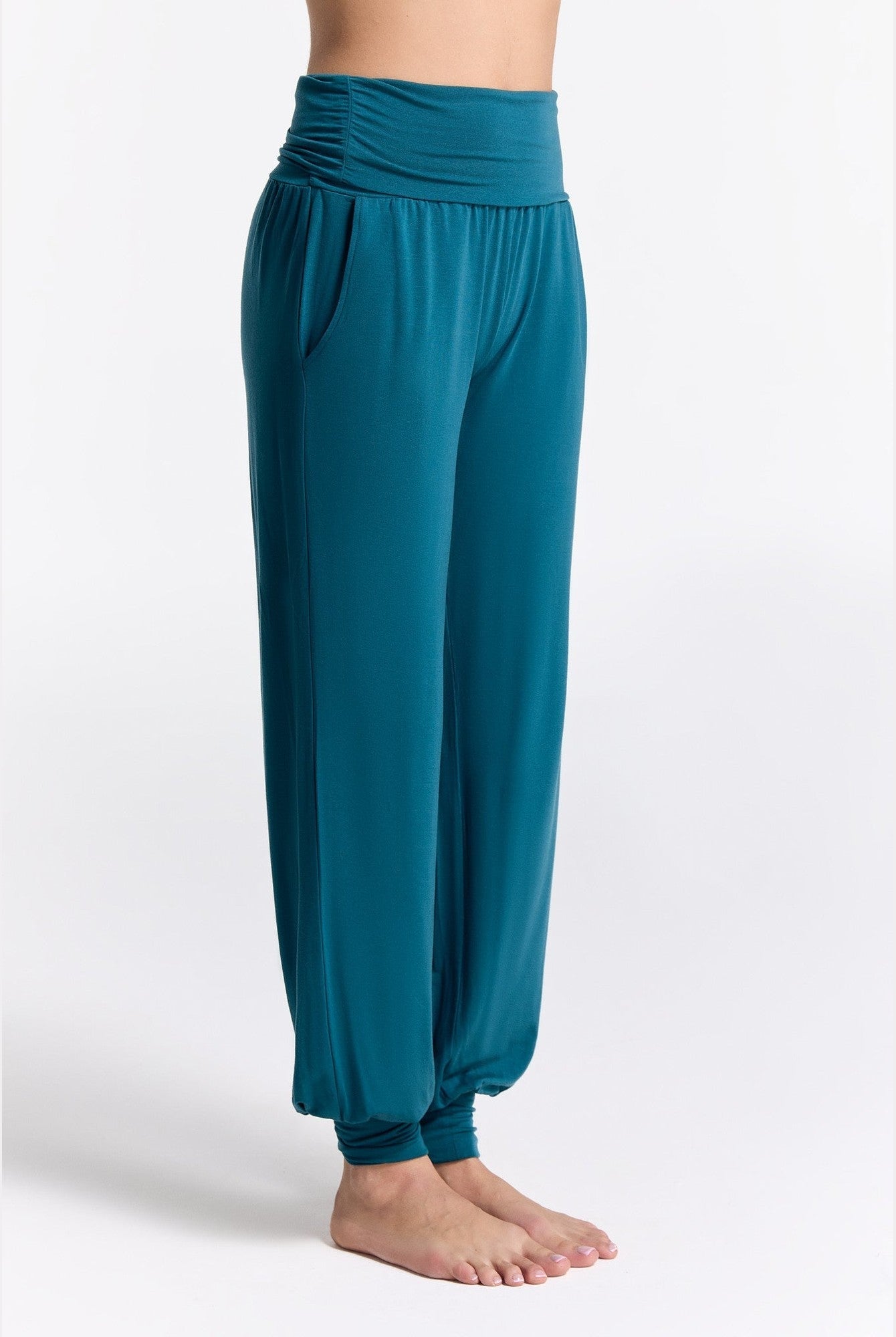 Yoga-Hose aus TENCEL™ Lyocell - Evermind.eco