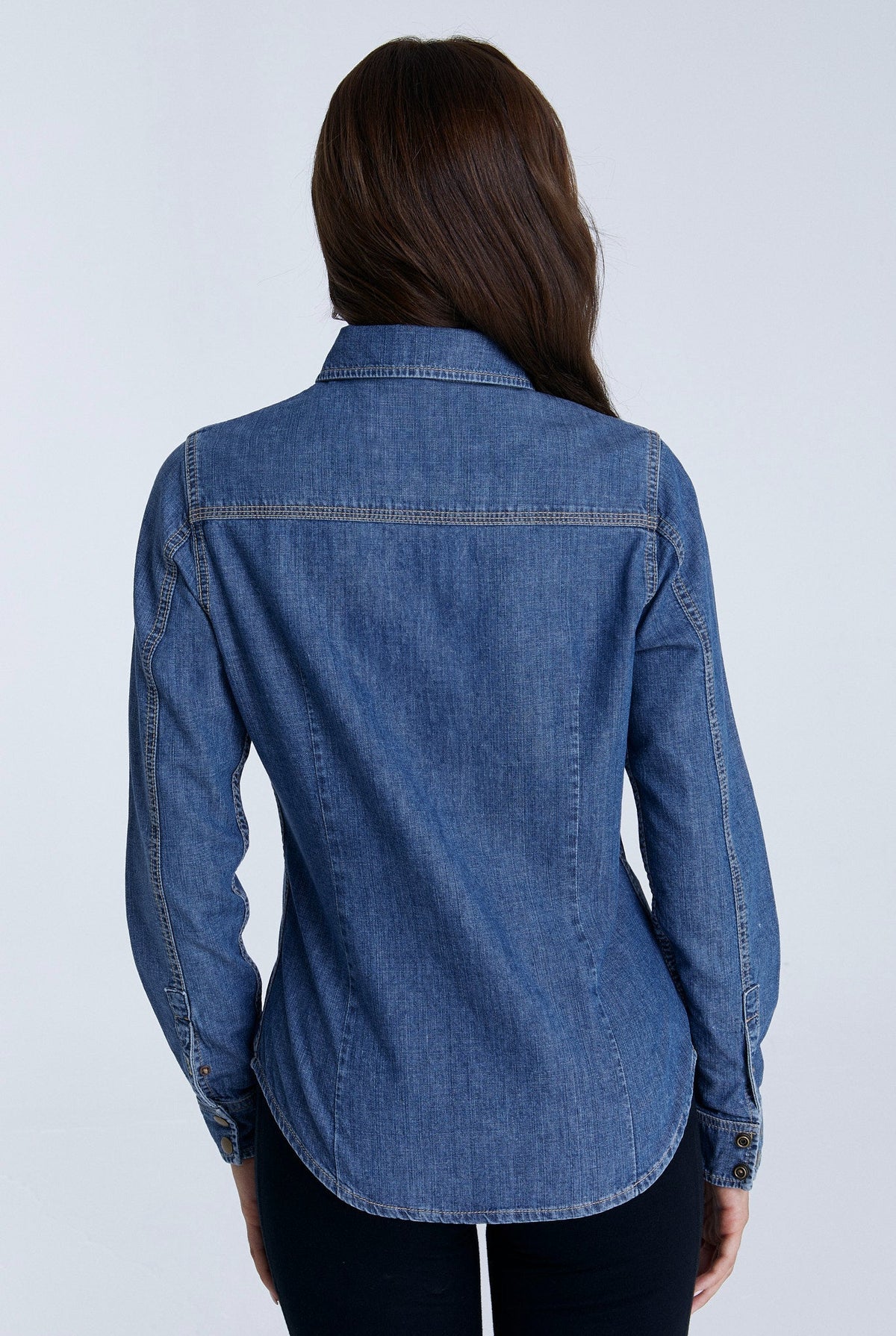 Damen Jeanshemd aus 100% Bio-Baumwolle - Evermind.eco