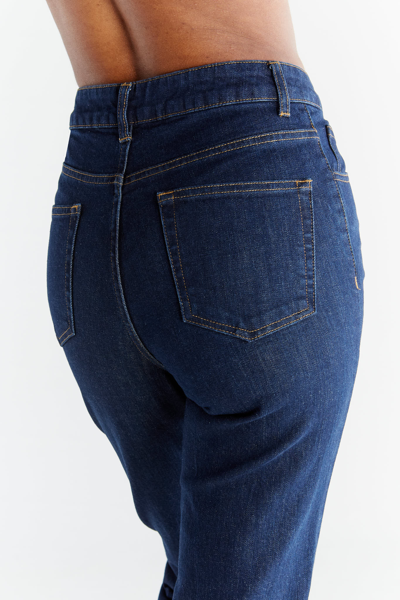 Damen Regular Fit Jeans aus Bio-Baumwolle - Evermind.eco