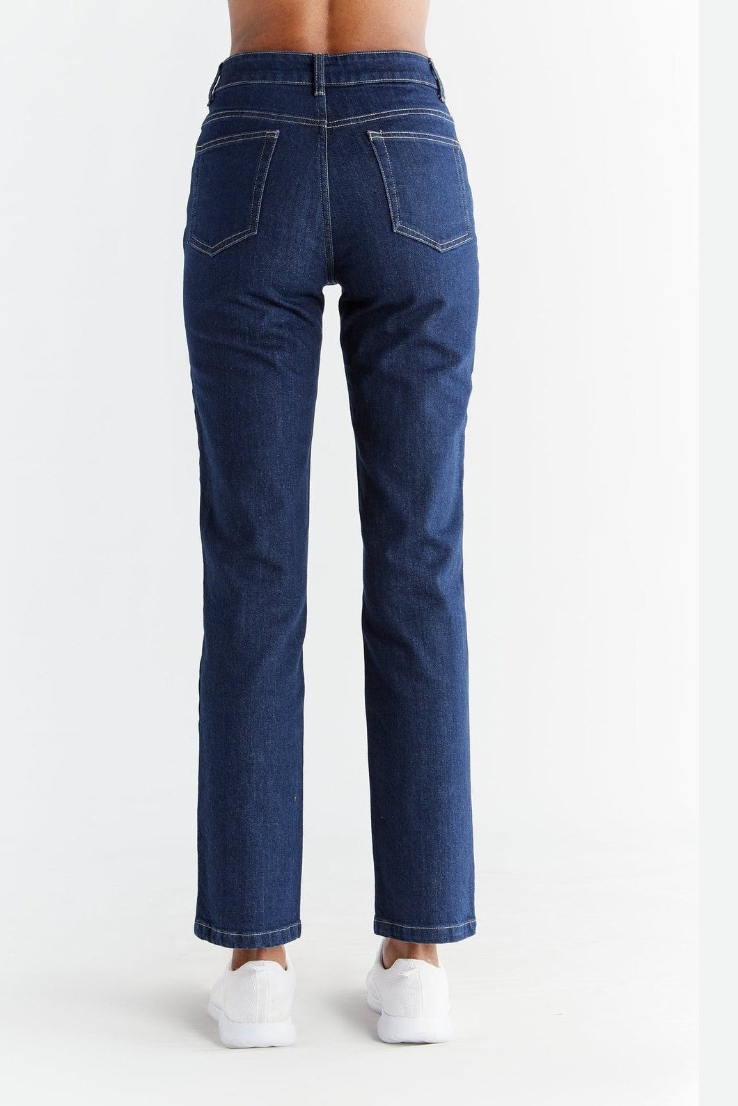 Damen Straight Fit Jeans aus Bio-Baumwolle - Evermind.eco