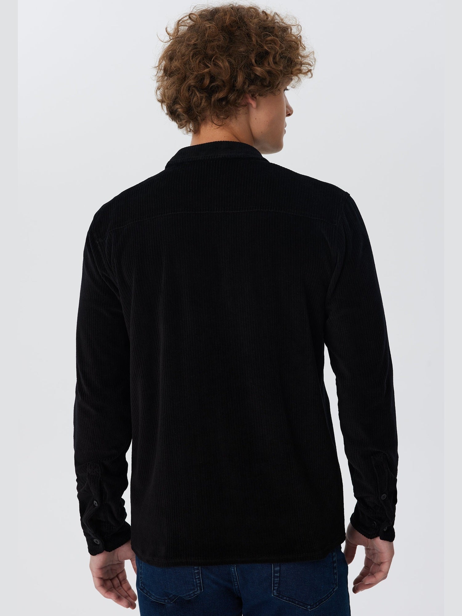Unisex Bio-Baumwoll Cordhemd - Evermind.eco