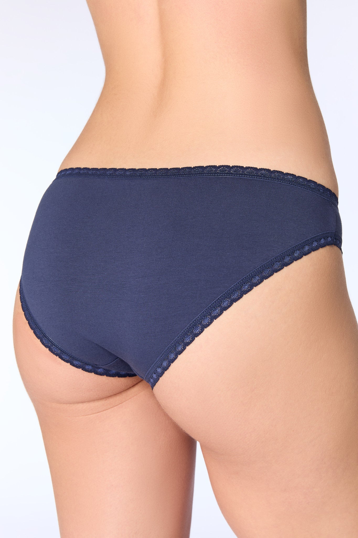 Bio-Baumwoll-Slip mit Spitze - Evermind.eco