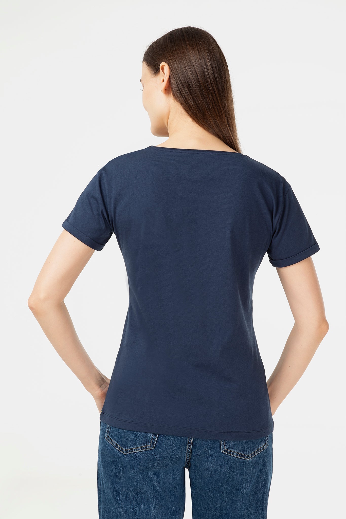 Bio-Baumwoll T-Shirt mit Turn-Up-Ärmeln - Evermind.eco