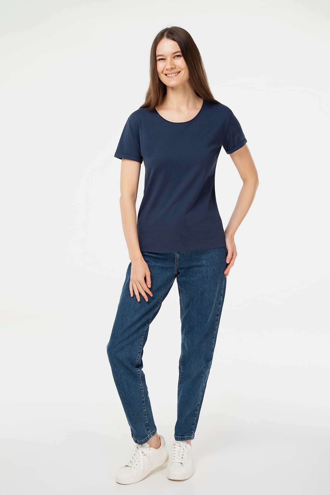 Bio-Baumwoll T-Shirt mit Turn-Up-Ärmeln - Evermind.eco
