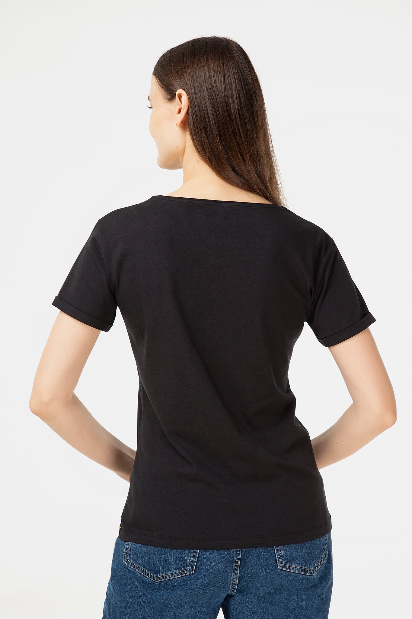 Bio-Baumwoll T-Shirt mit Turn-Up-Ärmeln - Evermind.eco