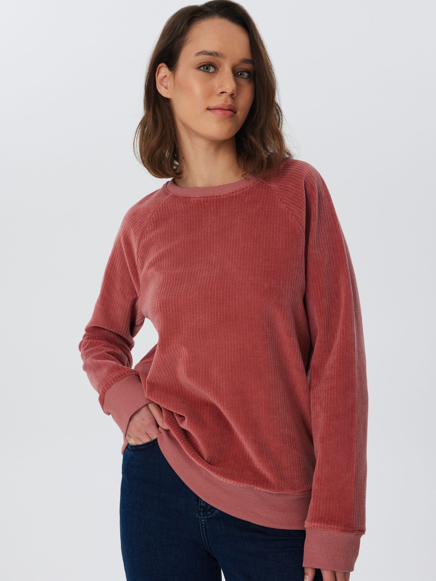Damen Bio-Baumwoll Nicki-Cord Sweatshirt - Evermind.eco