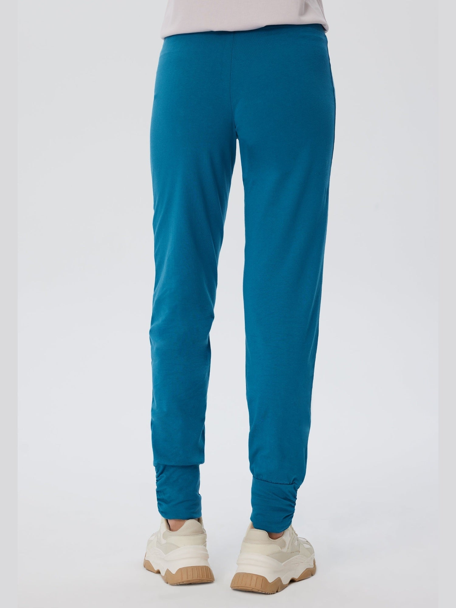 Damen Bio-Baumwoll Yogahose - Evermind.eco