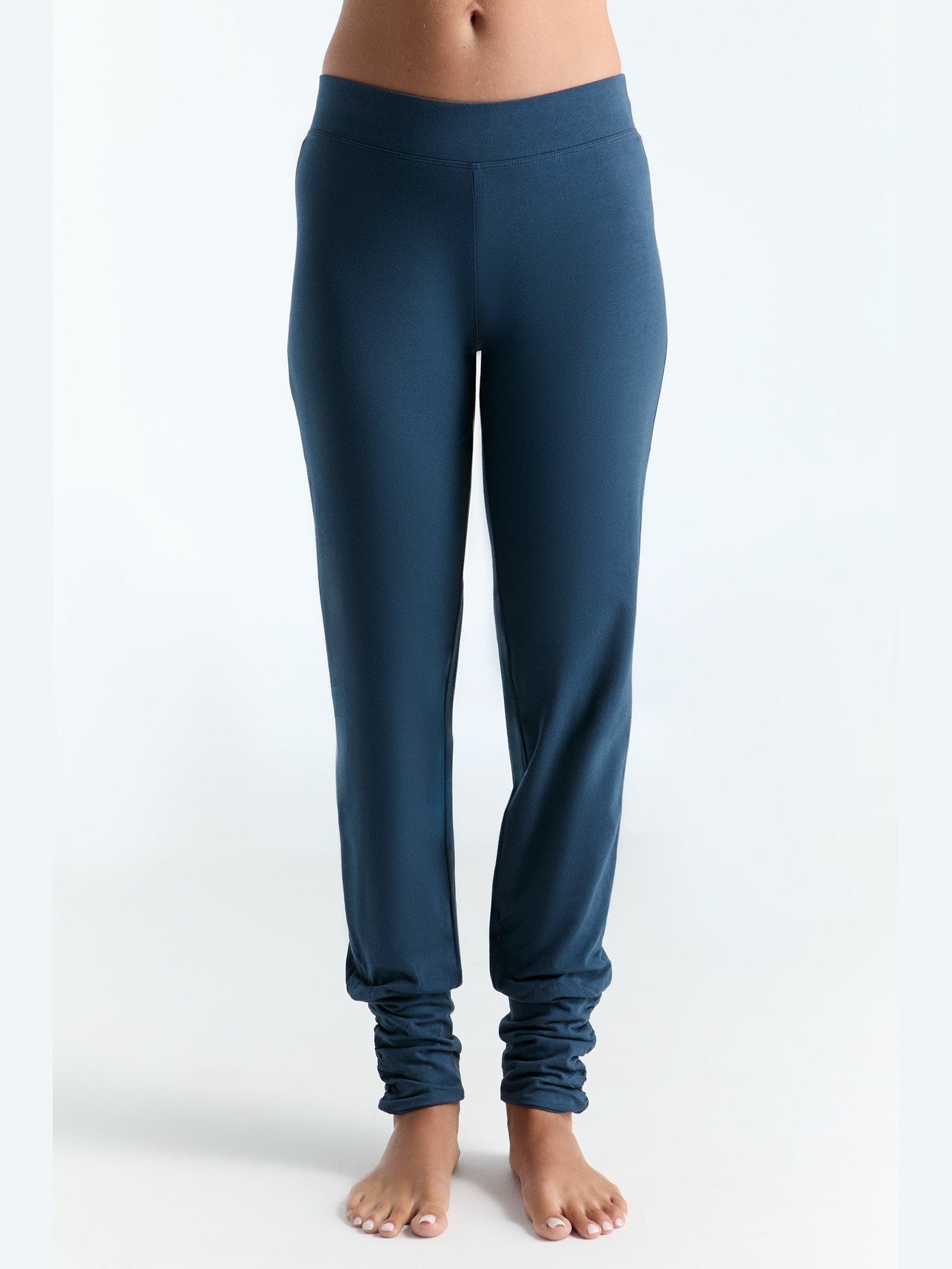 Damen Bio-Baumwoll Yogahose - Evermind.eco