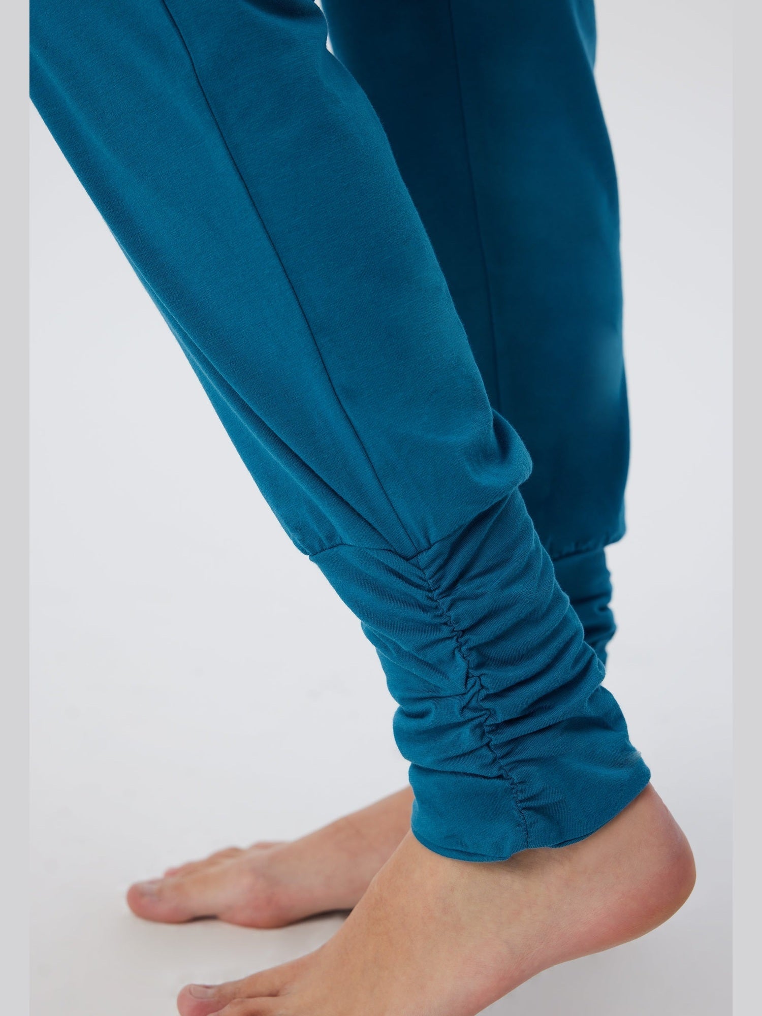 Damen Bio-Baumwoll Yogahose - Evermind.eco