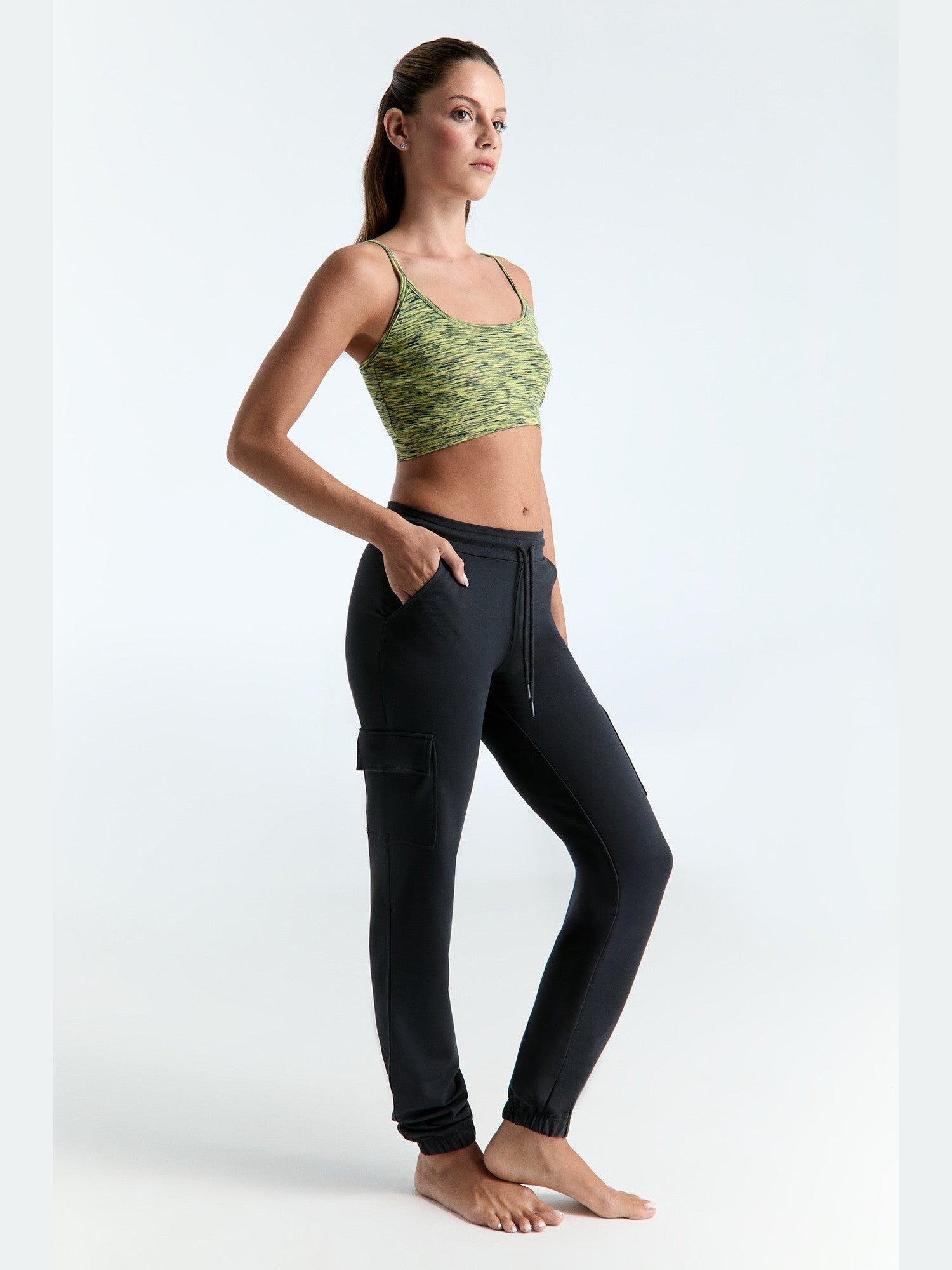 Damen Cargohose aus Bio-Baumwolle - Evermind.eco
