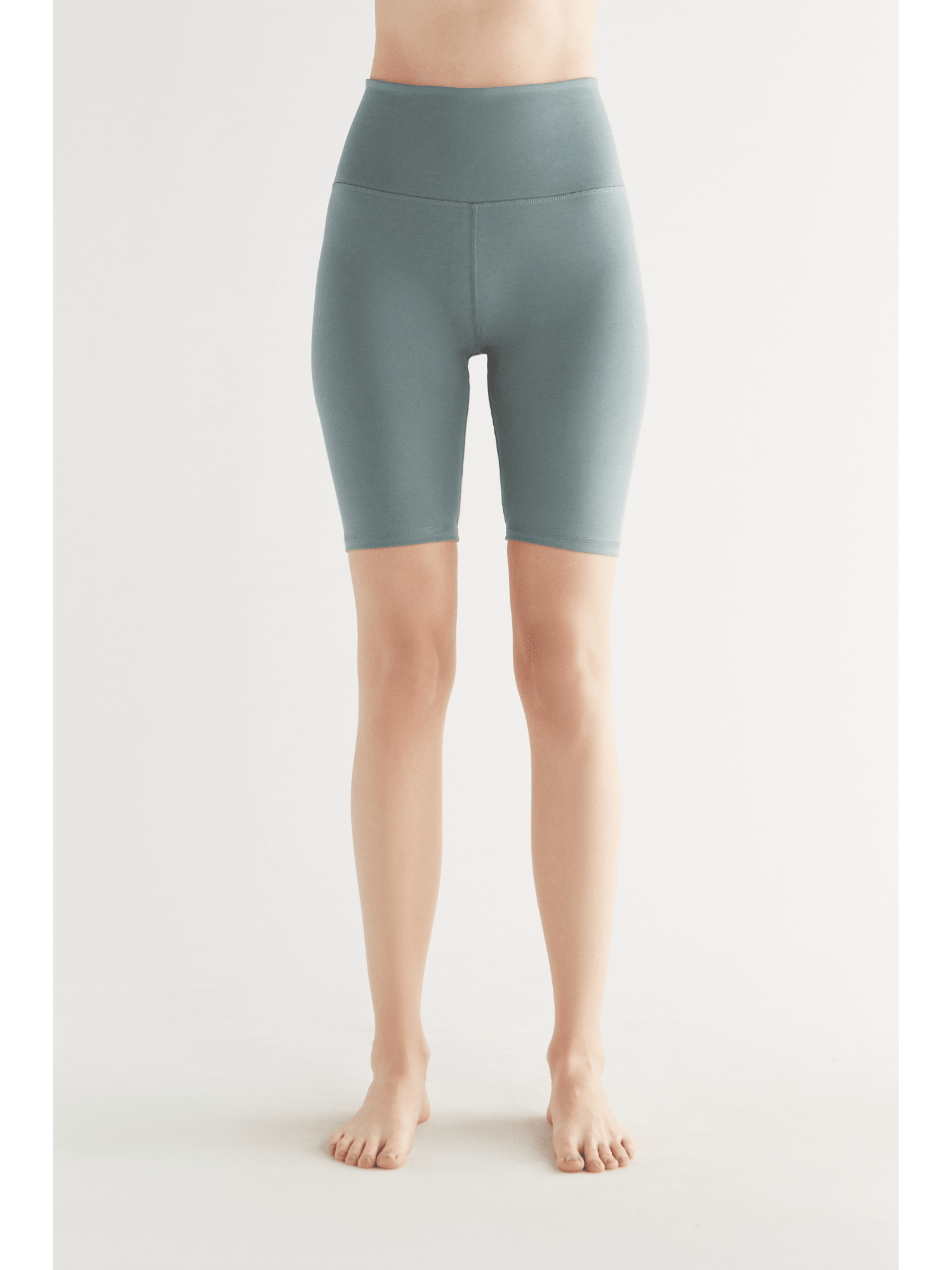 Damen Fit Shorts aus Bio-Baumwolle - Evermind.eco