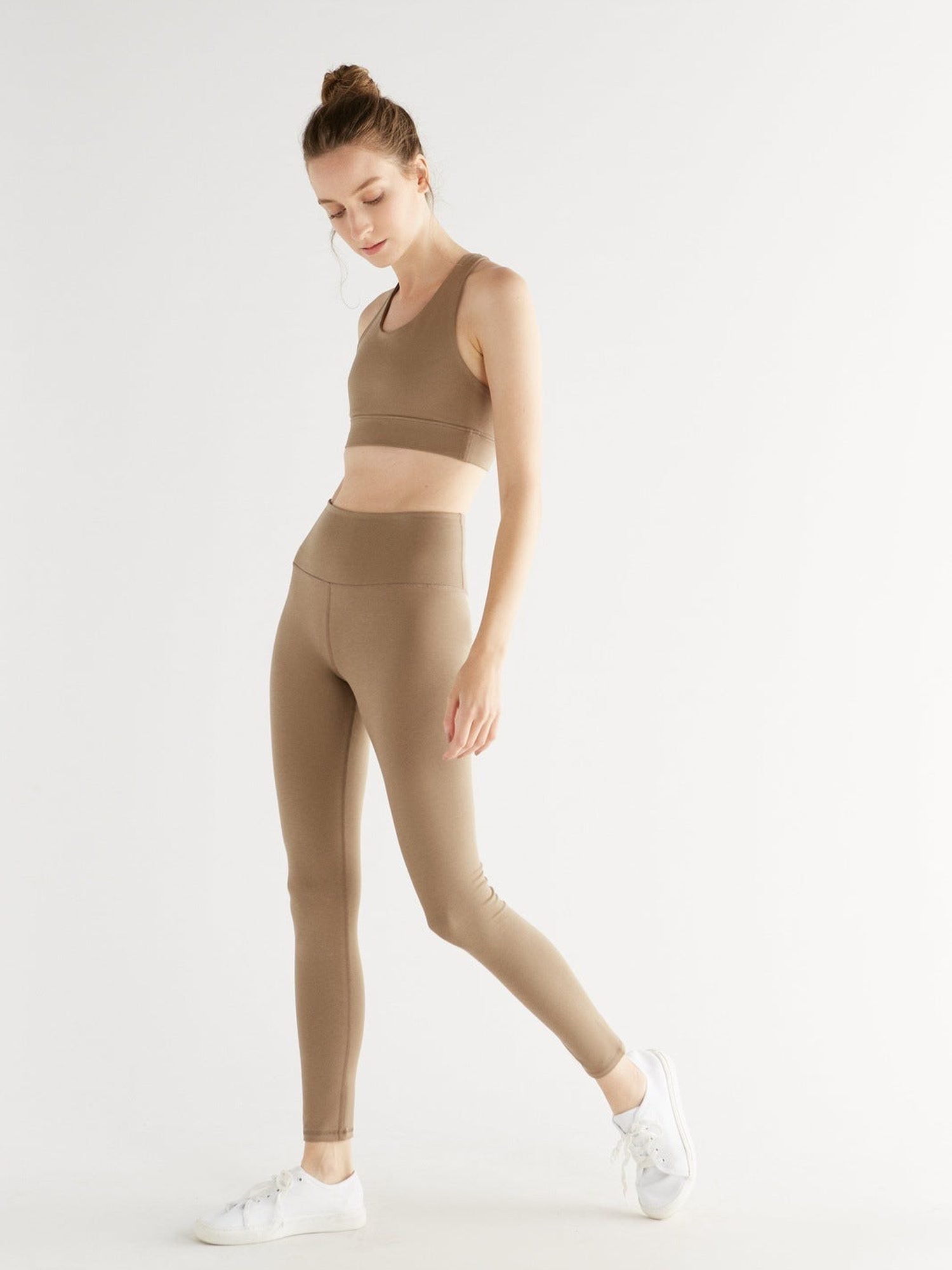 Damen Leggings recycelt - Evermind.eco