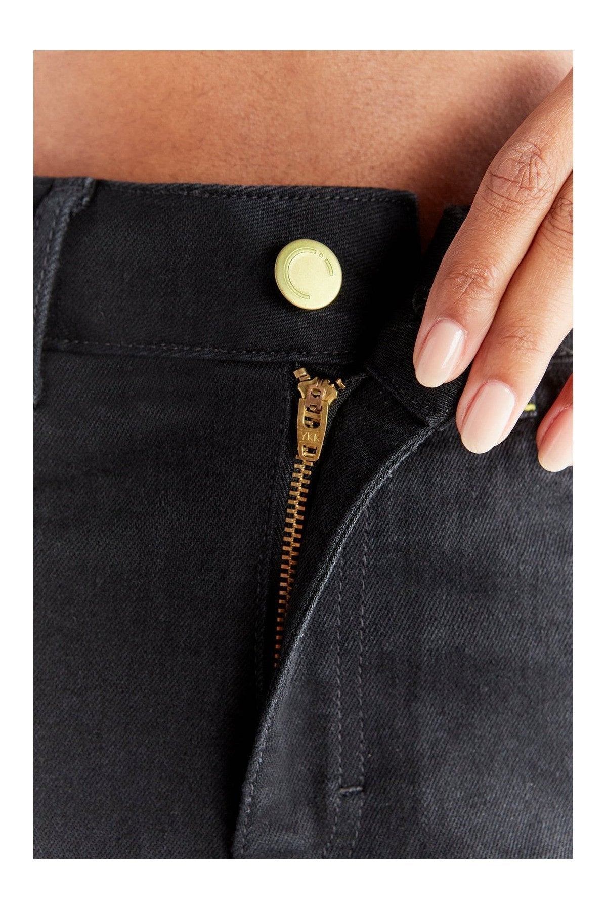 Damen Momfit Jeans aus Bio-Baumwolle - Evermind.eco