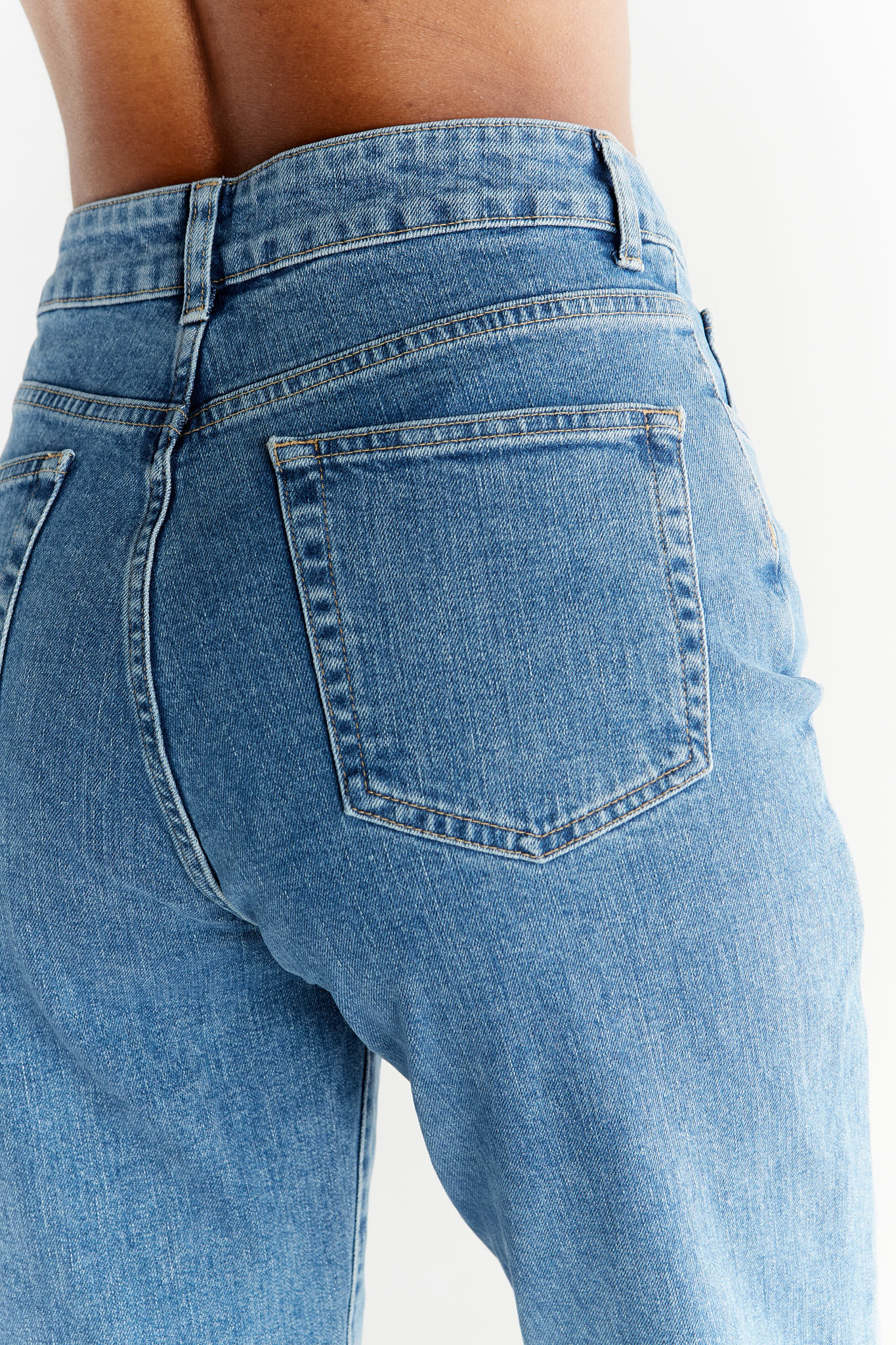 Damen Momfit Jeans aus Bio-Baumwolle - Evermind.eco