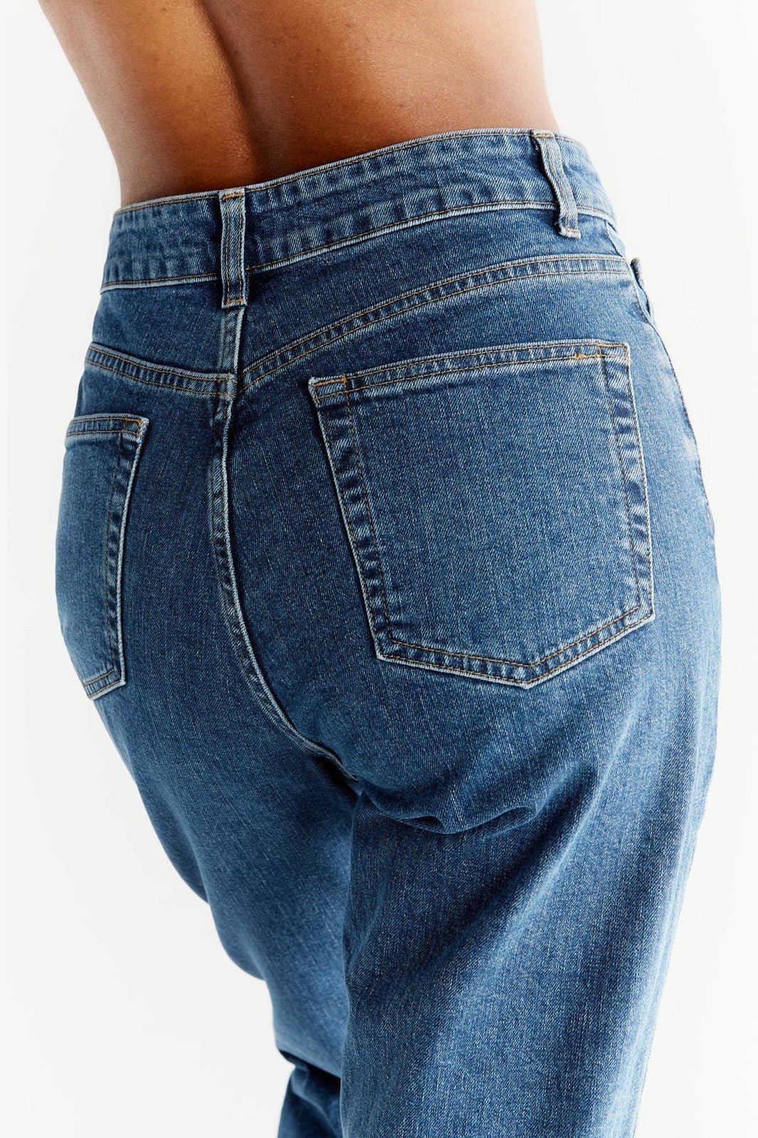 Damen Momfit Jeans aus Bio-Baumwolle - Evermind.eco