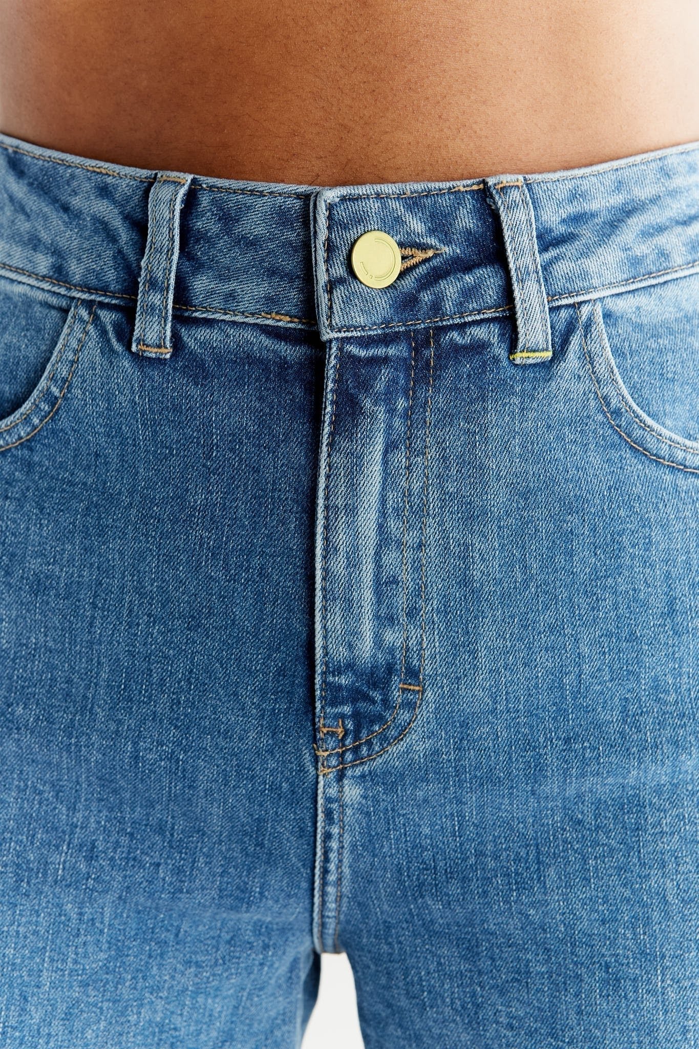 Damen Momfit Jeans aus Bio-Baumwolle - Evermind.eco