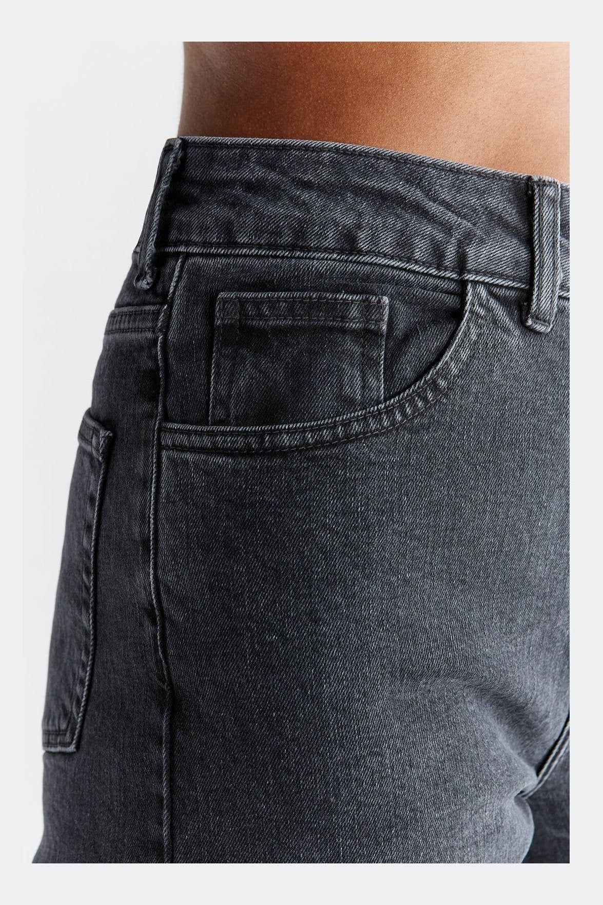 Damen Momfit Jeans aus Bio-Baumwolle - Evermind.eco