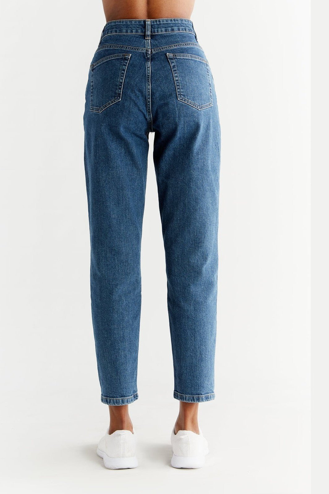 Damen Momfit Jeans aus Bio-Baumwolle - Evermind.eco