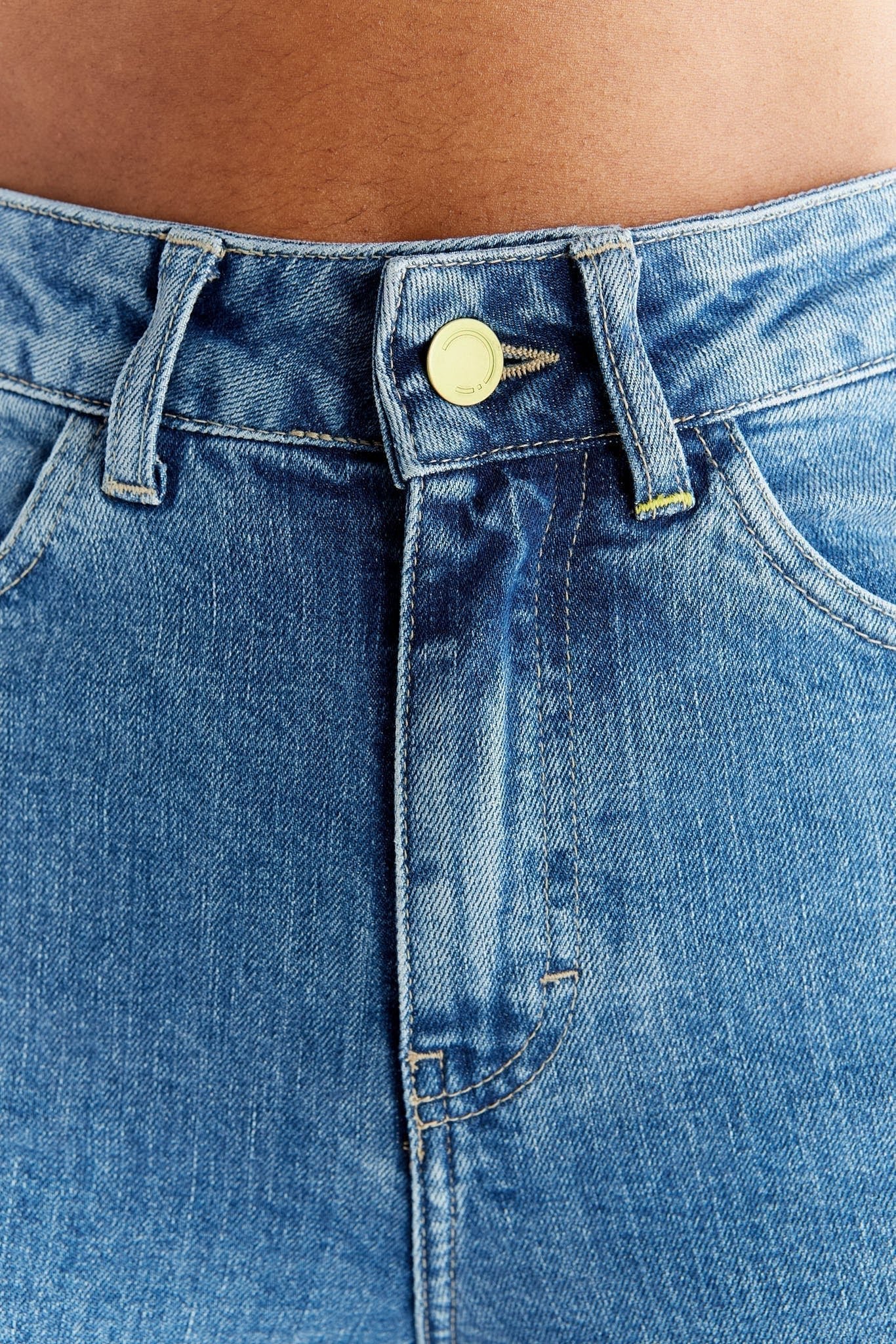Damen Regular Fit Jeans aus Bio-Baumwolle - Evermind.eco