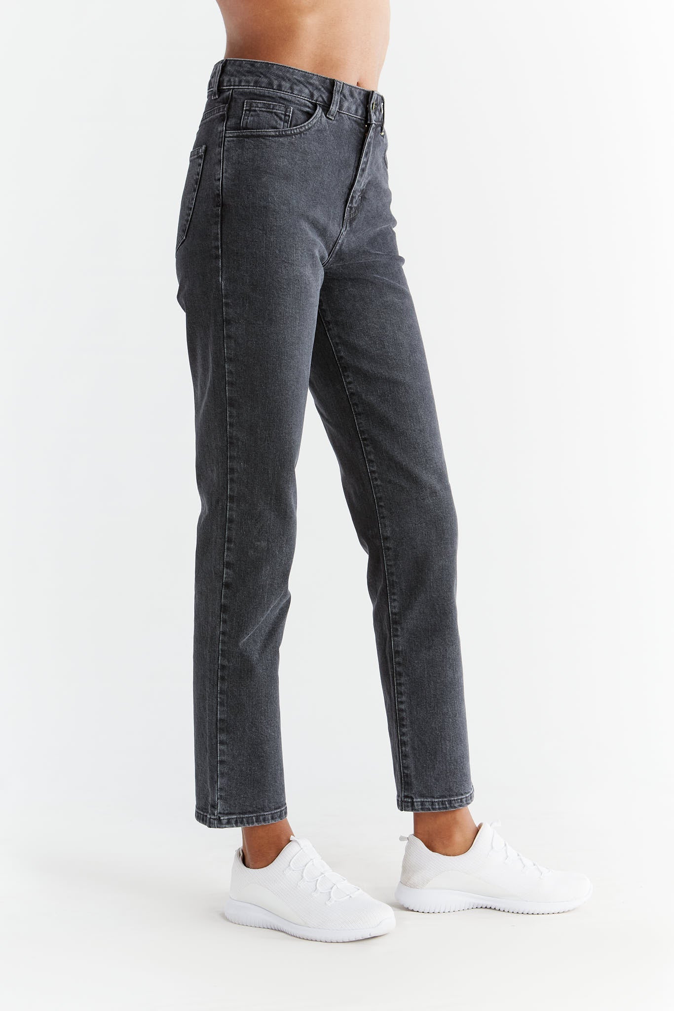 Damen Regular Fit Jeans aus Bio-Baumwolle - Evermind.eco
