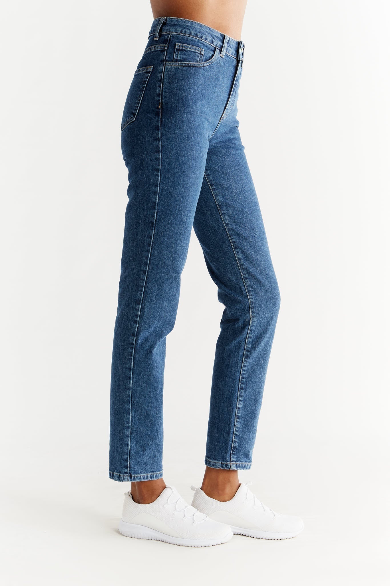 Damen Regular Fit Jeans aus Bio-Baumwolle - Evermind.eco
