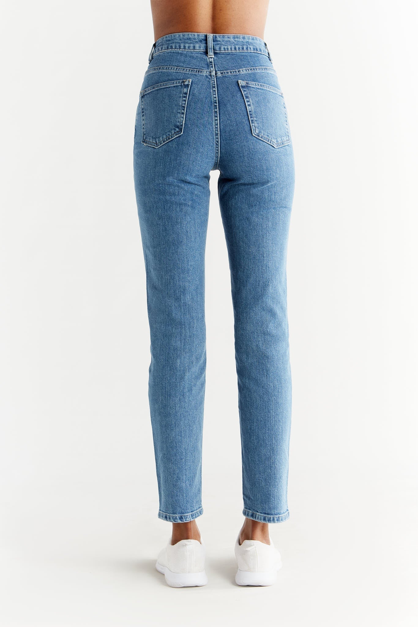 Damen Regular Fit Jeans aus Bio-Baumwolle - Evermind.eco