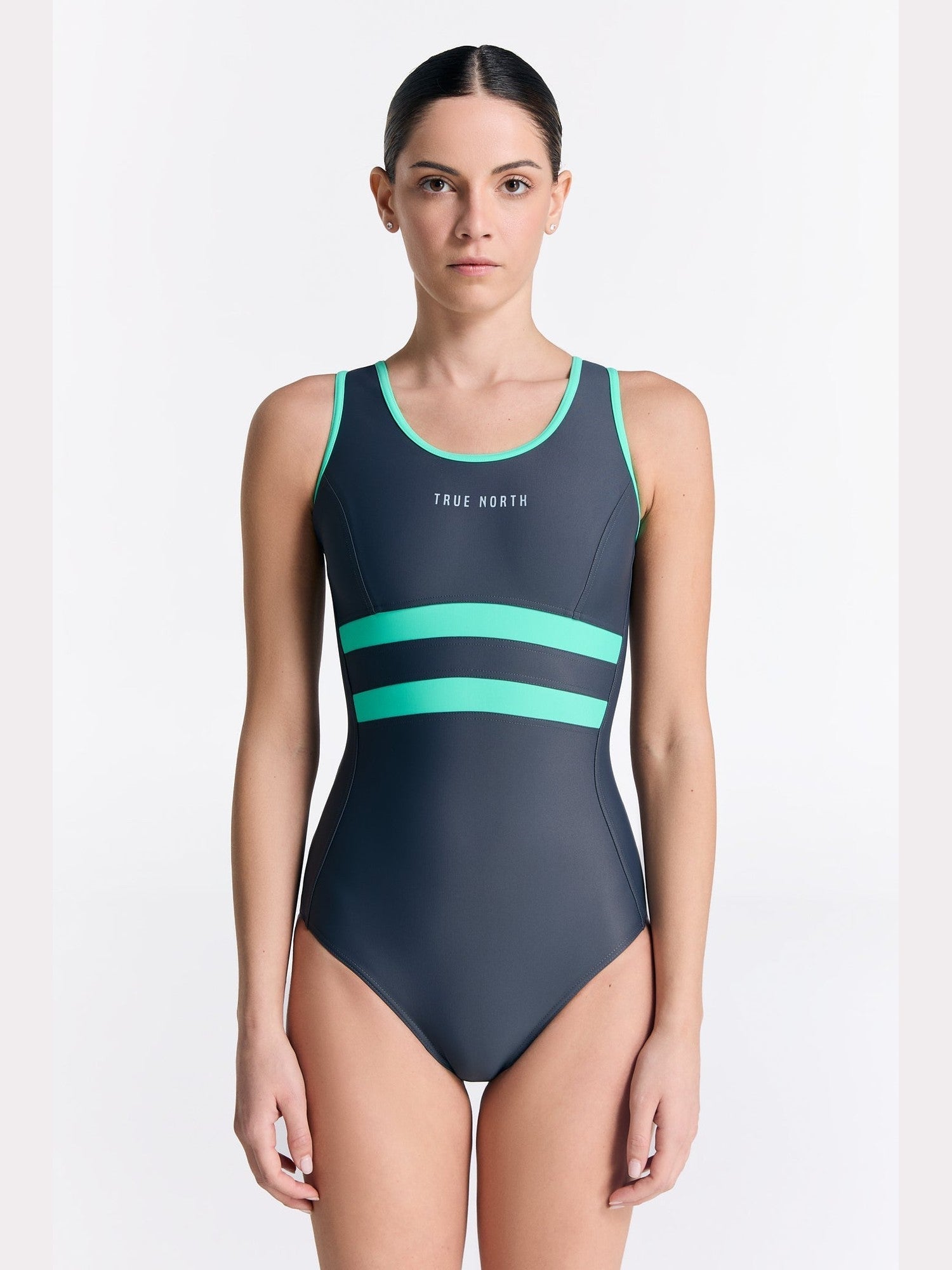 Damen Sport-Badeanzug – Nachhaltig, ECONYL® Recycled, Made in EU, Schnelltrocknend - Evermind.eco