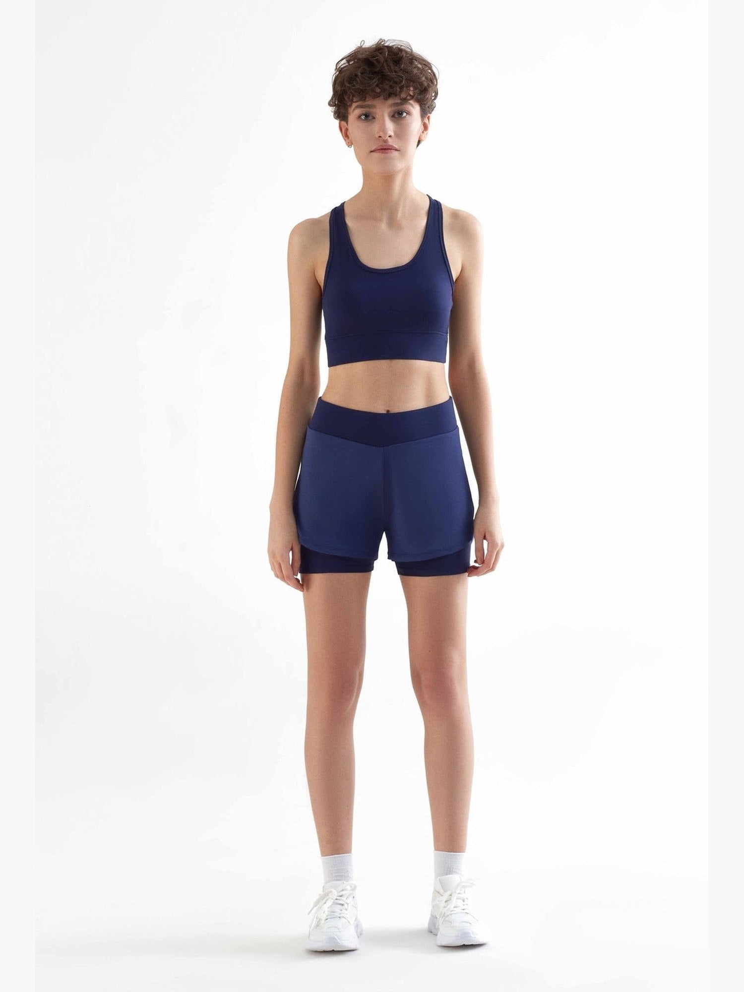 Damen Sport Shorts aus recyceltem Polyester - Evermind.eco
