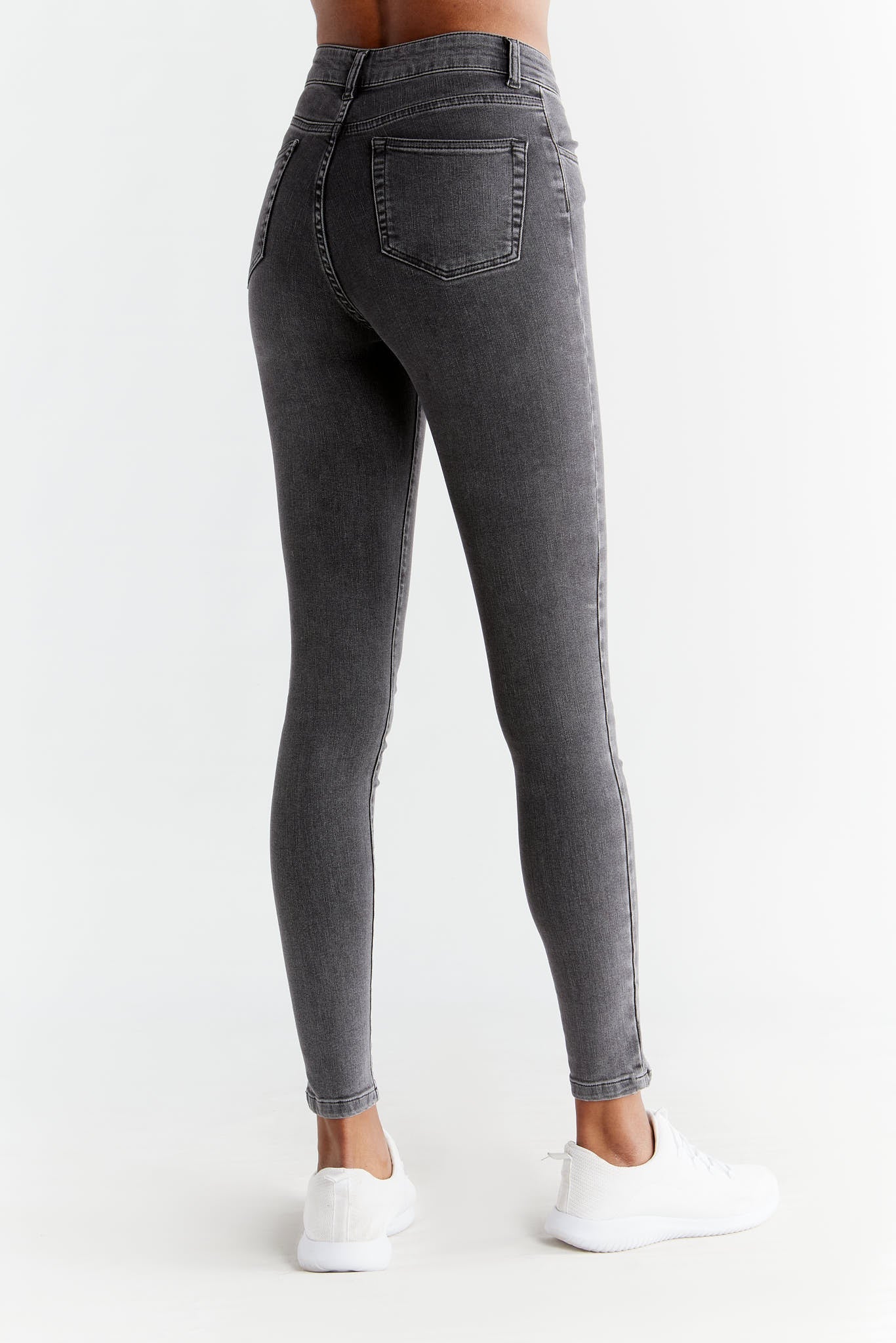 Damen Stretch Skinny Fit Jeans aus Bio-Baumwolle - Evermind.eco