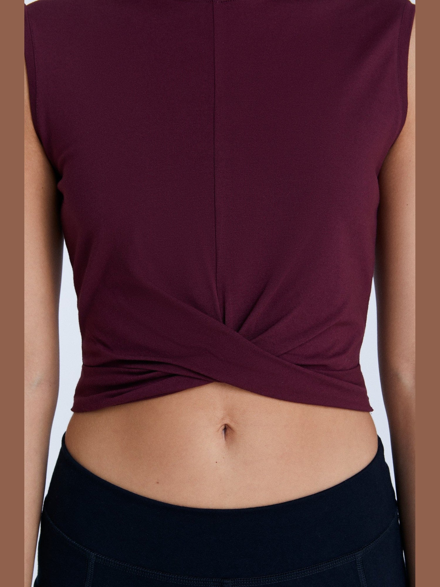 Damen Twist Tanktop aus Bio-Baumwolle - Evermind.eco
