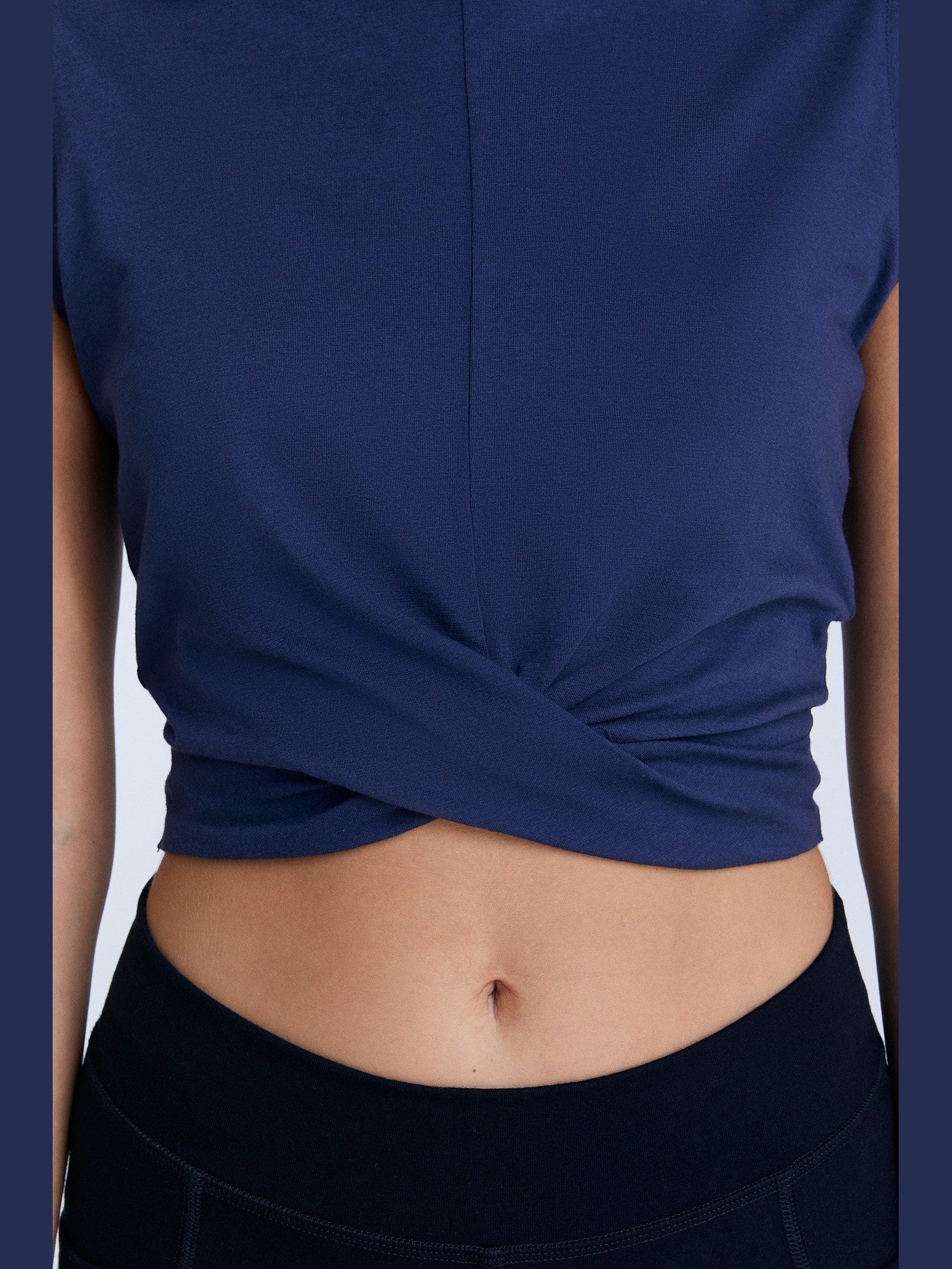 Damen Twist Tanktop aus Bio-Baumwolle - Evermind.eco