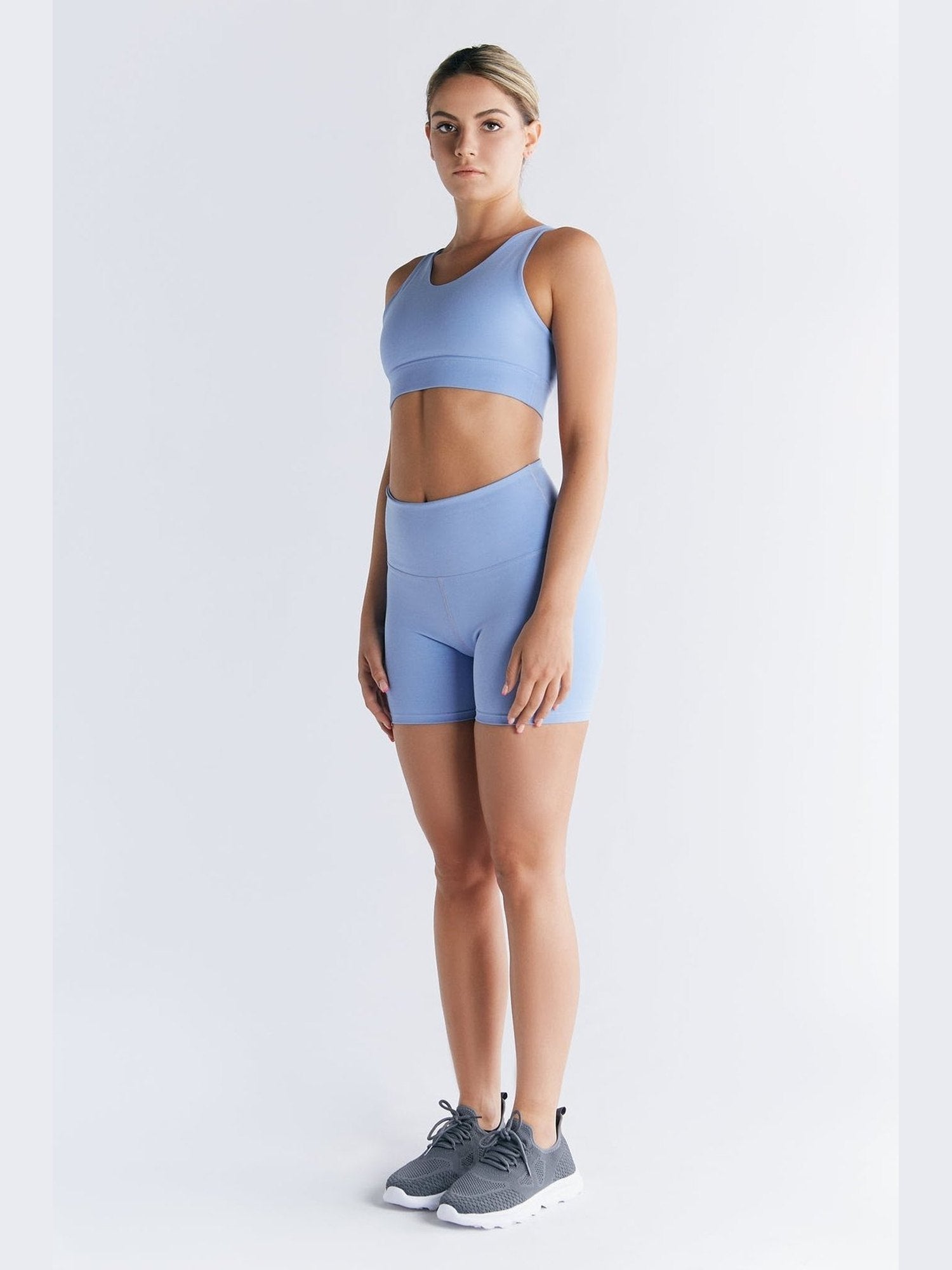 Damen Yoga Top recycelt - Evermind.eco