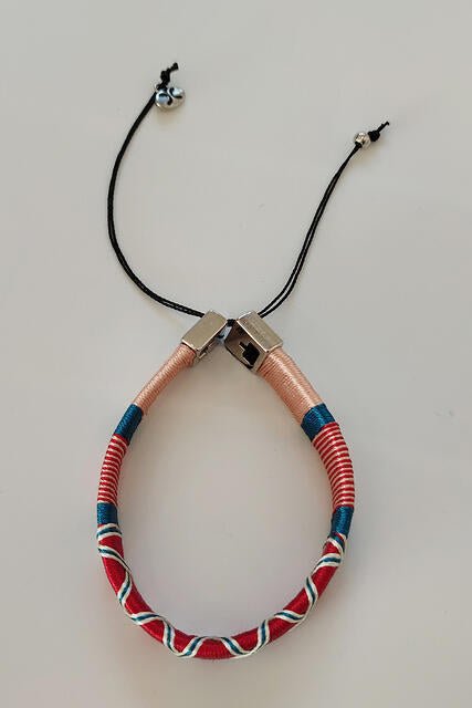 Handgemacht BioStyle Armband – Farbenfrohe Eleganz - Evermind.eco