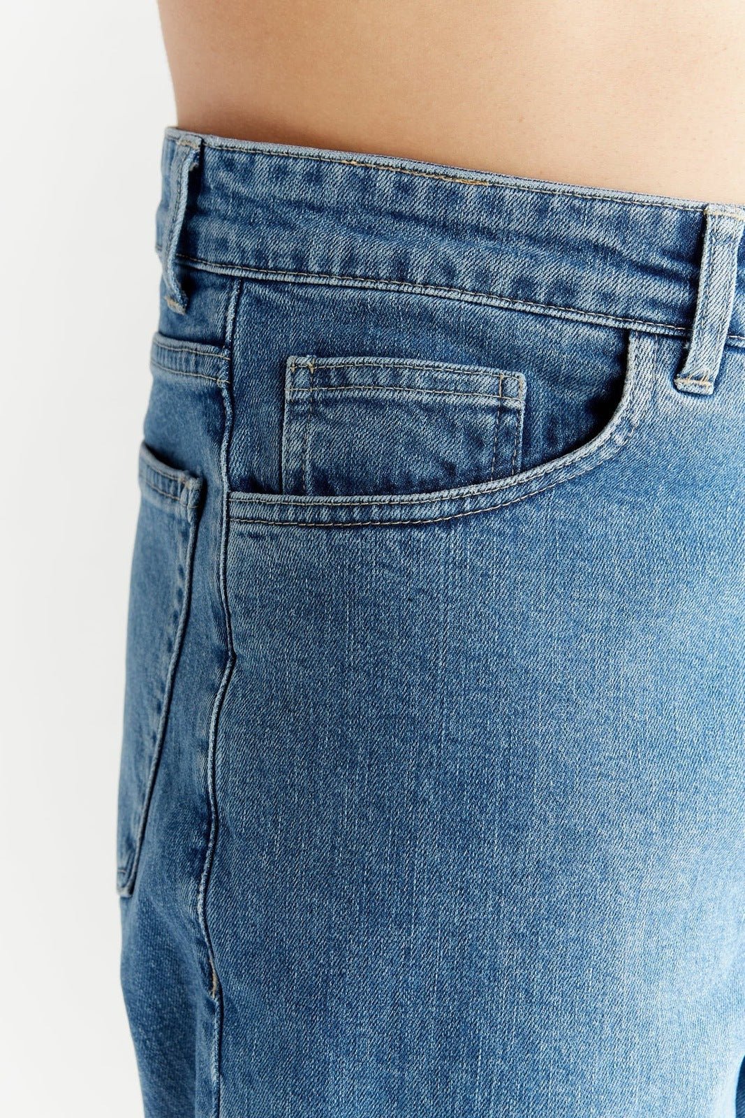 Herren Carrot Fit Jeans aus Bio-Baumwolle - Evermind.eco
